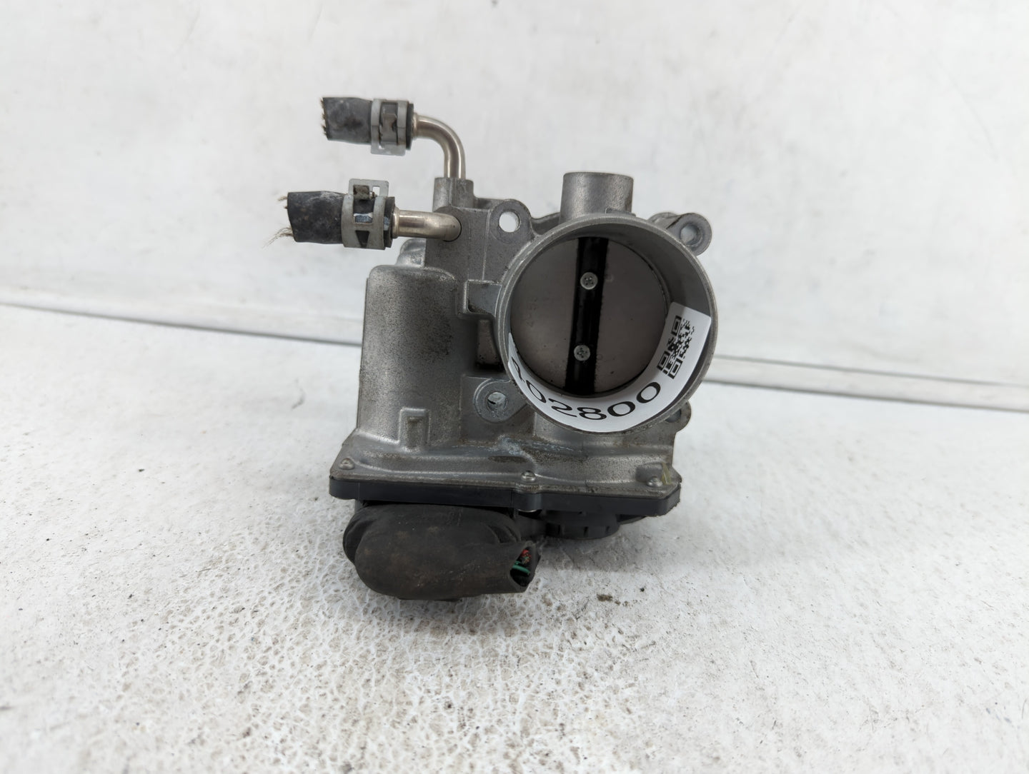 2020 Toyota Corolla Throttle Body P/N:22030-0P050 22030-0T130, 22030-37040 Fits Fits 2013 2014 OEM Used Auto Parts - Oemused