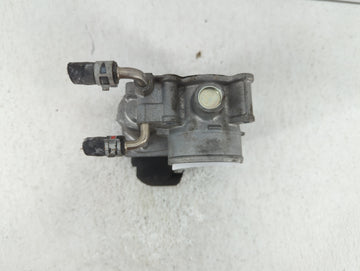 2020 Toyota Corolla Throttle Body P/N:22030-0P050 22030-0T130, 22030-37040 Fits Fits 2013 2014 OEM Used Auto Parts