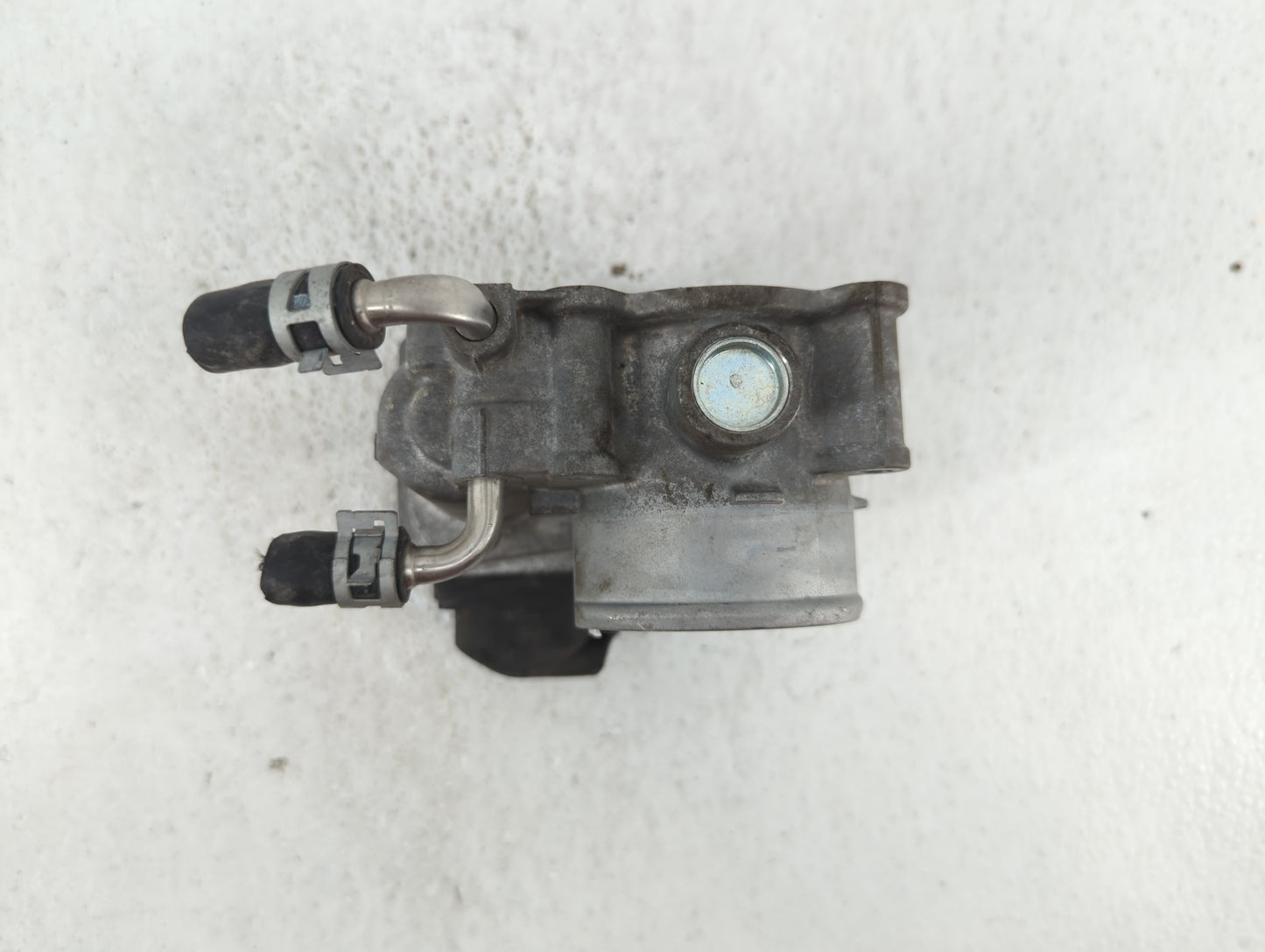 2020 Toyota Corolla Throttle Body P/N:22030-37040 22030-47040 Fits Fits 2012 2013 2014 2015 2016 2017 2018 2019 OEM Used Aut