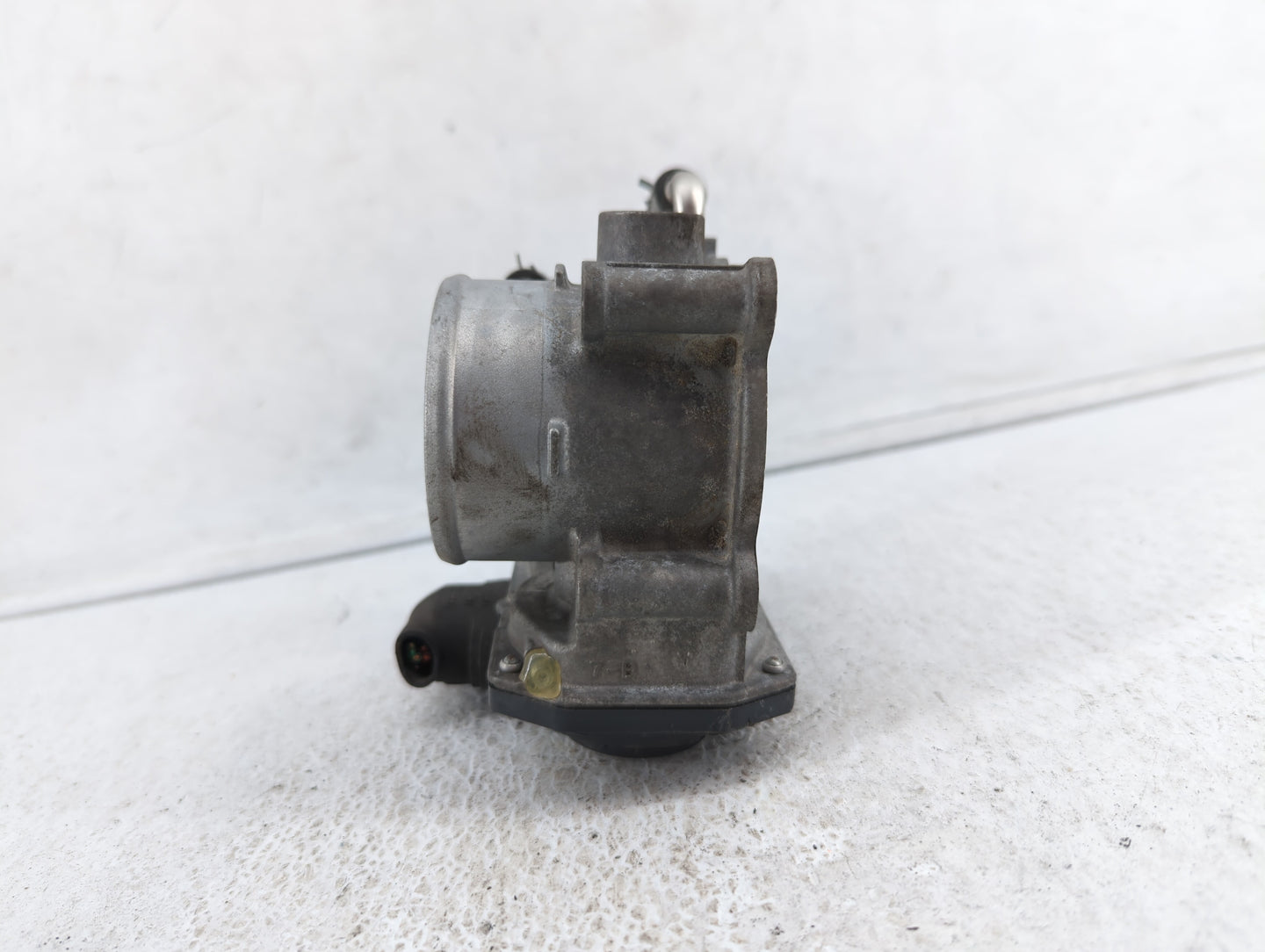 2020 Toyota Corolla Throttle Body P/N:22030-37040 22030-47040 Fits Fits 2012 2013 2014 2015 2016 2017 2018 OEM Used Auto Par