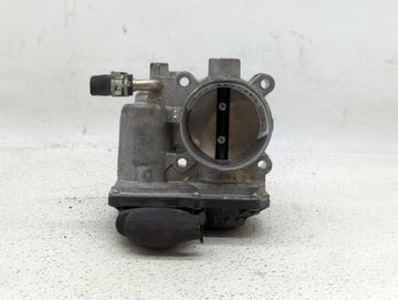 2020 Toyota Corolla Throttle Body P/N:22030-0P050 22030-0T130, 22030-37040 Fits Fits 2013 2014 OEM Used Auto Parts - Oemused