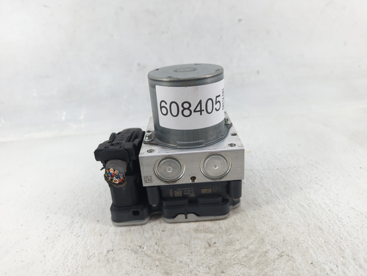2020-2022 Toyota Corolla ABS Pump Control Module Replacement P/N:589z0-a7z00 141117/4/2355 Fits Fits 2020 2021 2022 OEM Used