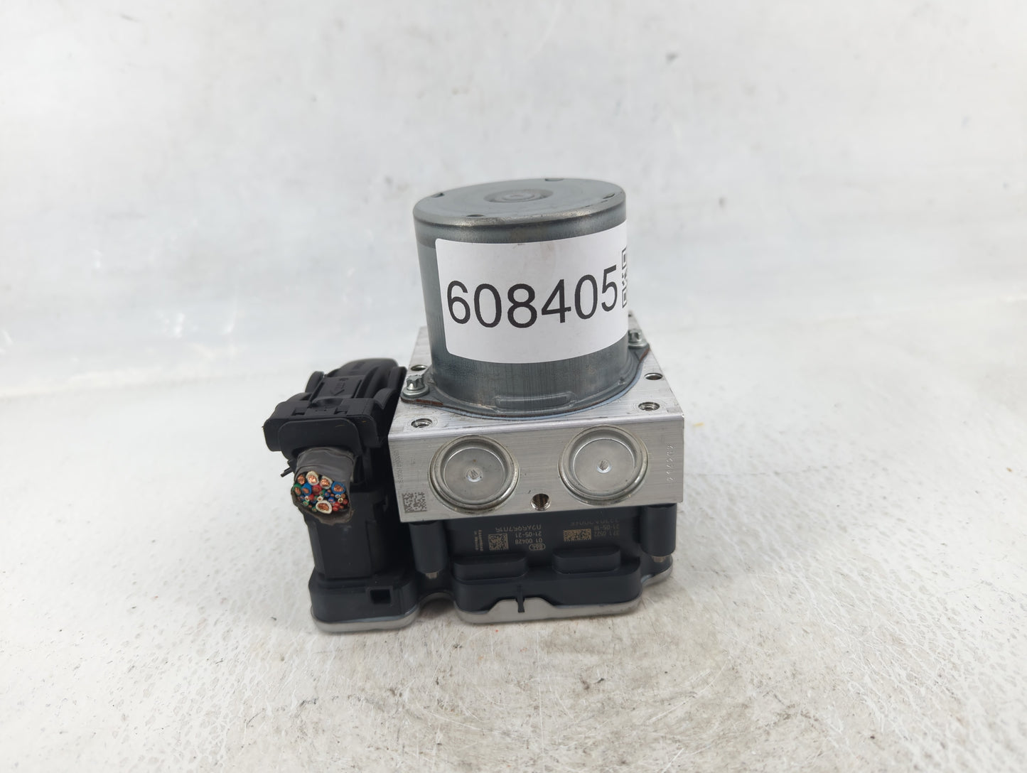 2020-2022 Toyota Corolla ABS Pump Control Module Replacement P/N:589z0-a7z00 141117/4/2355 Fits Fits 2020 2021 2022 OEM Used