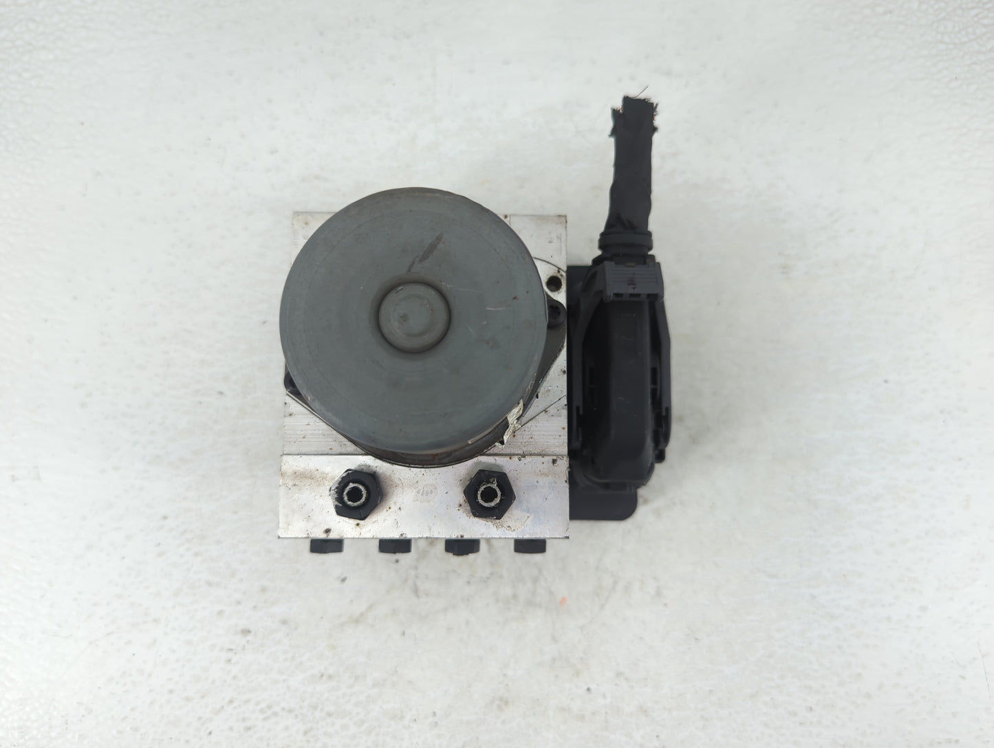 2020-2022 Toyota Corolla ABS Pump Control Module Replacement P/N:589z0-a7z00 141117/4/2355 Fits Fits 2020 2021 2022 OEM Used