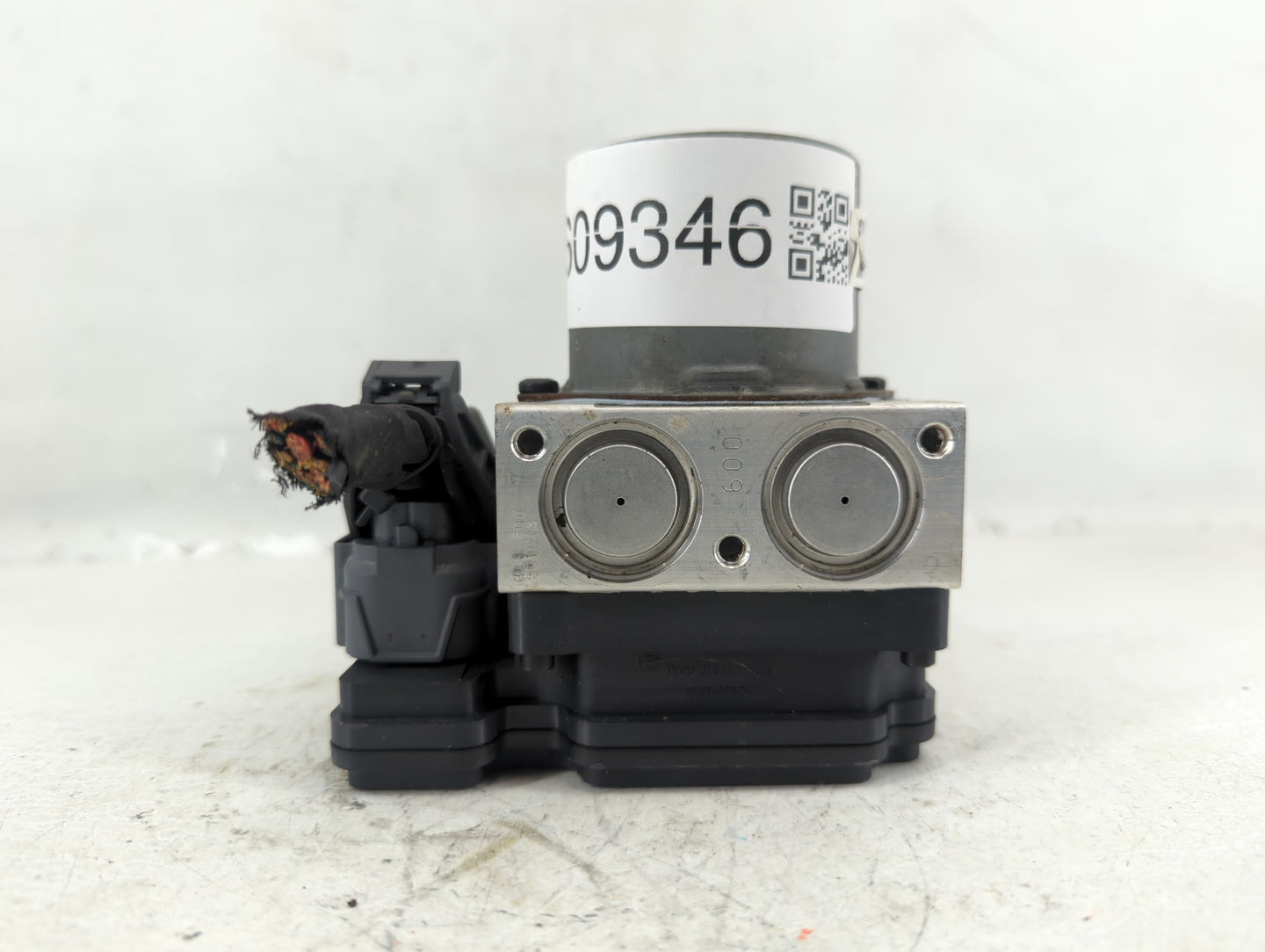 2020-2022 Toyota Corolla ABS Pump Control Module Replacement P/N:589z0-a7z00 141117/4/2355 Fits Fits 2020 2021 2022 OEM Used