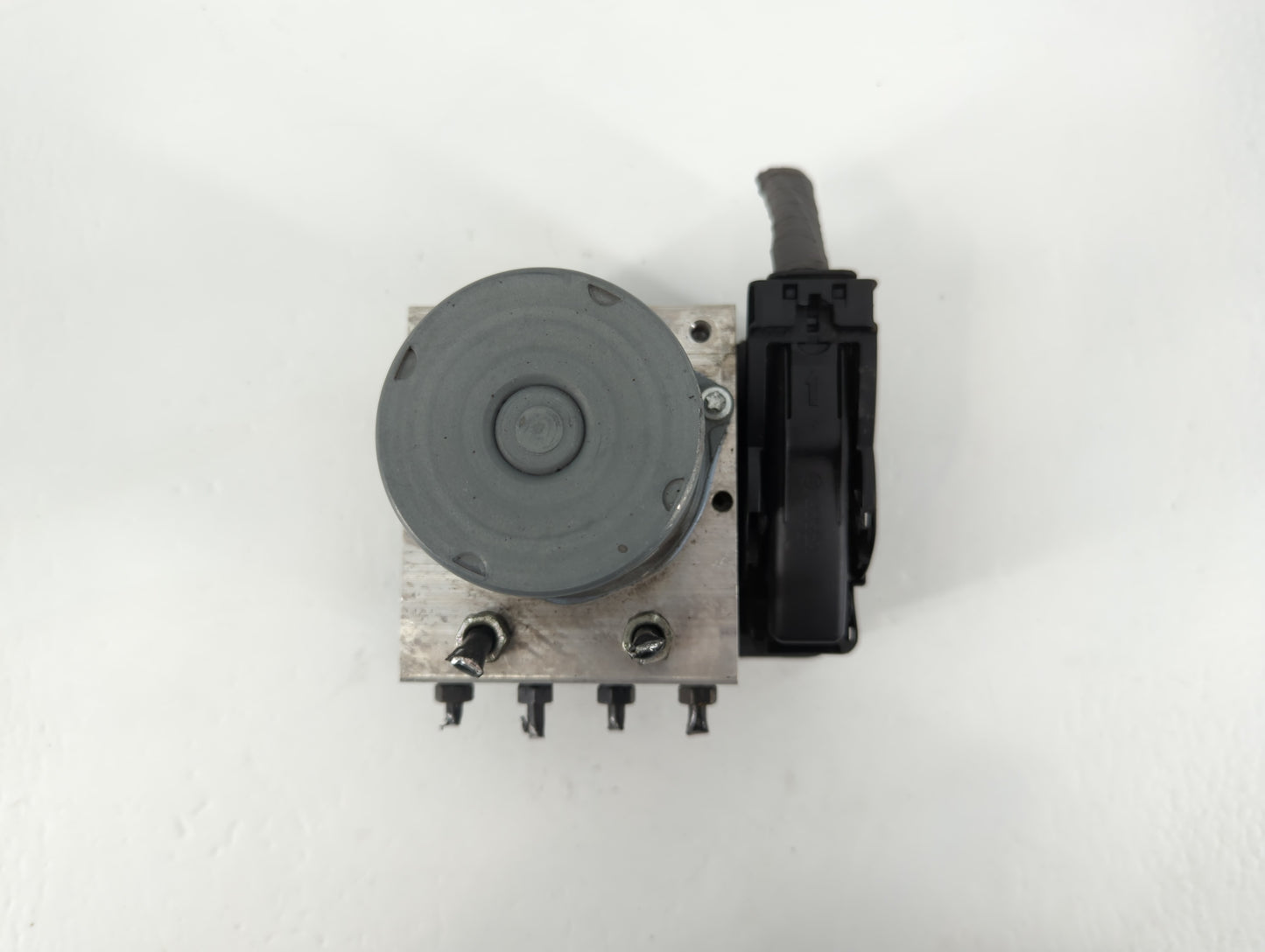 2020-2022 Toyota Corolla ABS Pump Control Module Replacement Fits Fits 2020 2021 2022 OEM Used Auto Parts - Oemusedautoparts