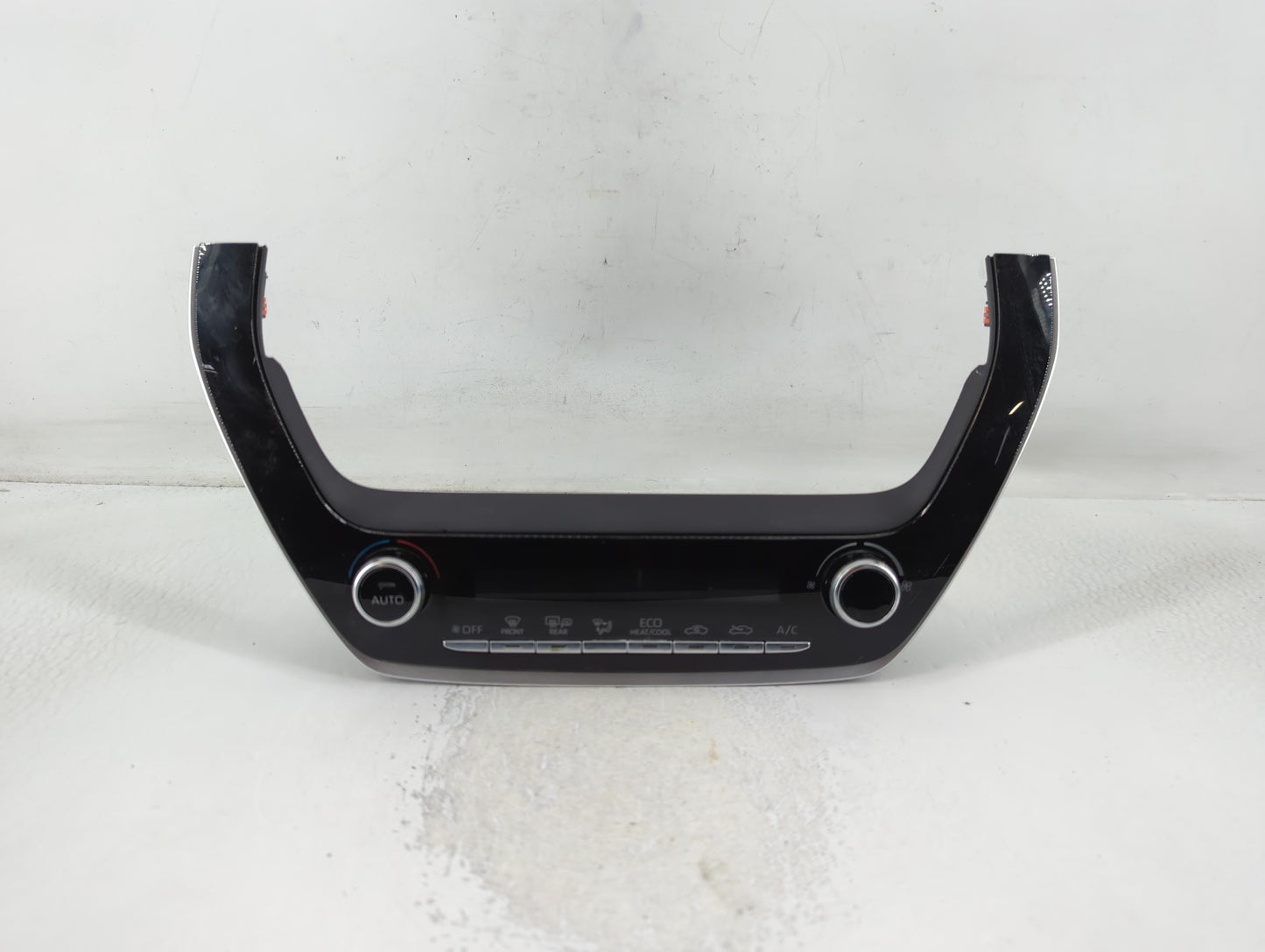 2020 Toyota Corolla Climate Control Module Temperature AC/Heater Replacement P/N:75K714 Fits OEM Used Auto Parts - Oemusedau