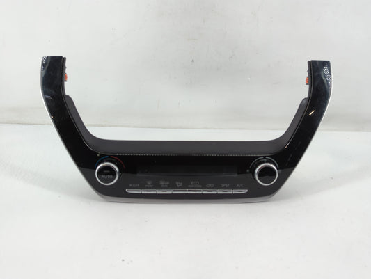 2020 Toyota Corolla Climate Control Module Temperature AC/Heater Replacement P/N:75K714 Fits OEM Used Auto Parts - Oemusedau