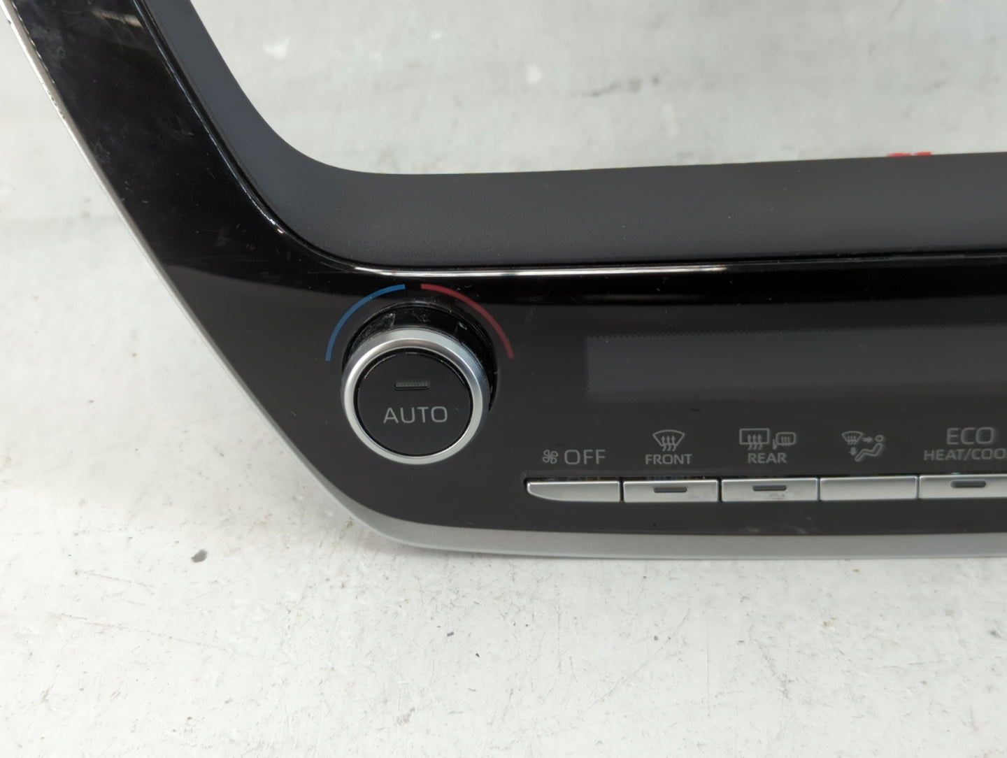 2020 Toyota Corolla Climate Control Module Temperature AC/Heater Replacement P/N:55900-12F30 Fits OEM Used Auto Parts - Oemu