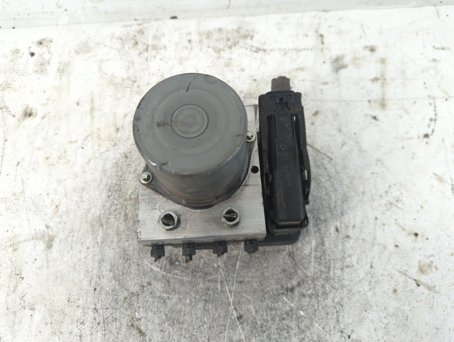 2020-2022 Toyota Corolla ABS Pump Control Module Replacement P/N:44540-12810 Fits Fits 2020 2021 2022 OEM Used Auto Parts - 