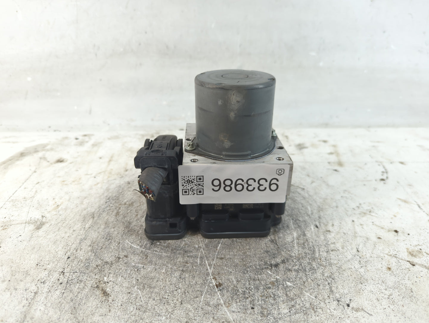 2020-2022 Toyota Corolla ABS Pump Control Module Replacement P/N:44540-12810 Fits Fits 2020 2021 2022 OEM Used Auto Parts - 