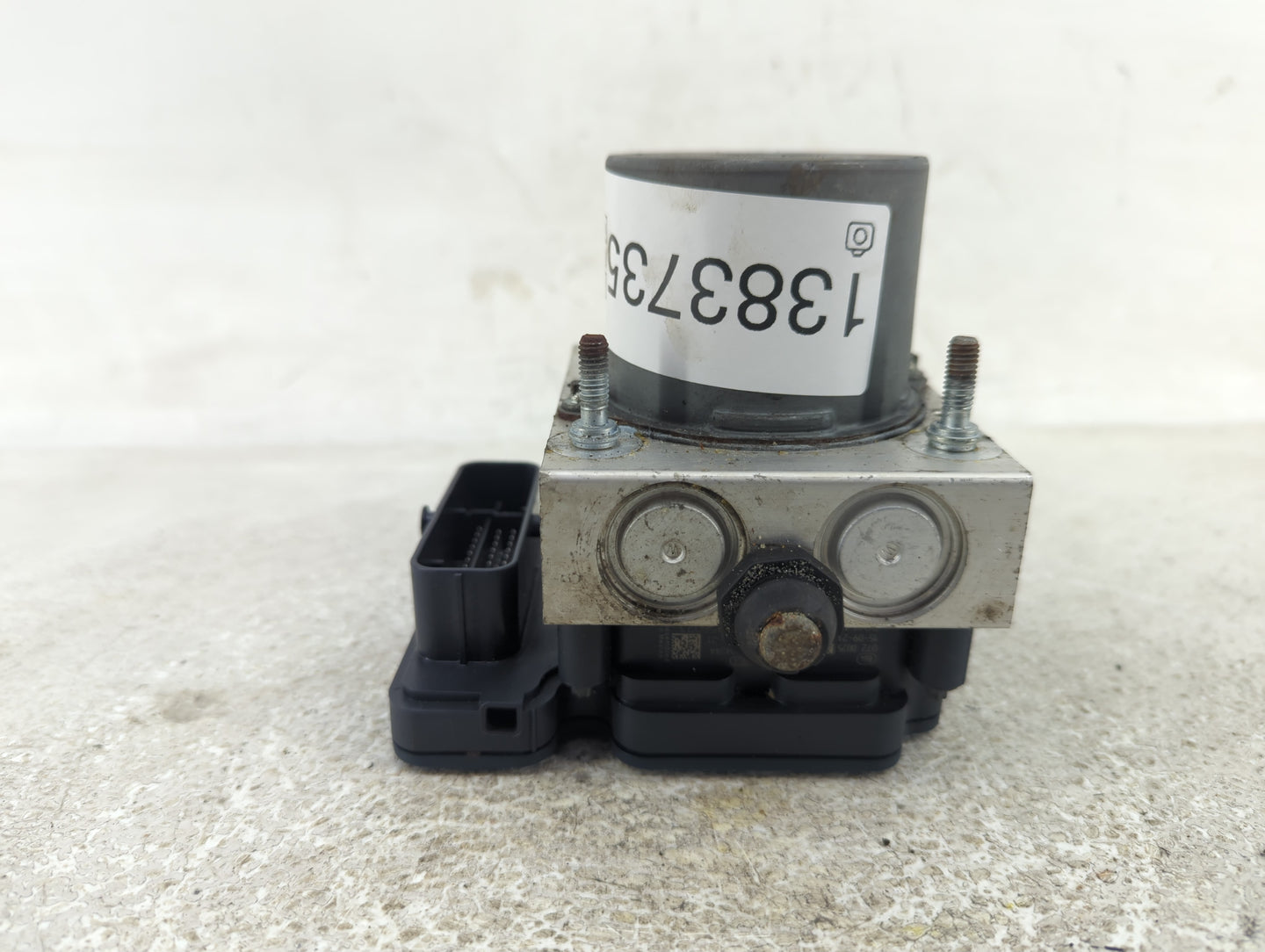 2020 Toyota Highlander ABS Pump Control Module Replacement P/N:44540-0E140 Fits OEM Used Auto Parts - Oemusedautoparts1.com