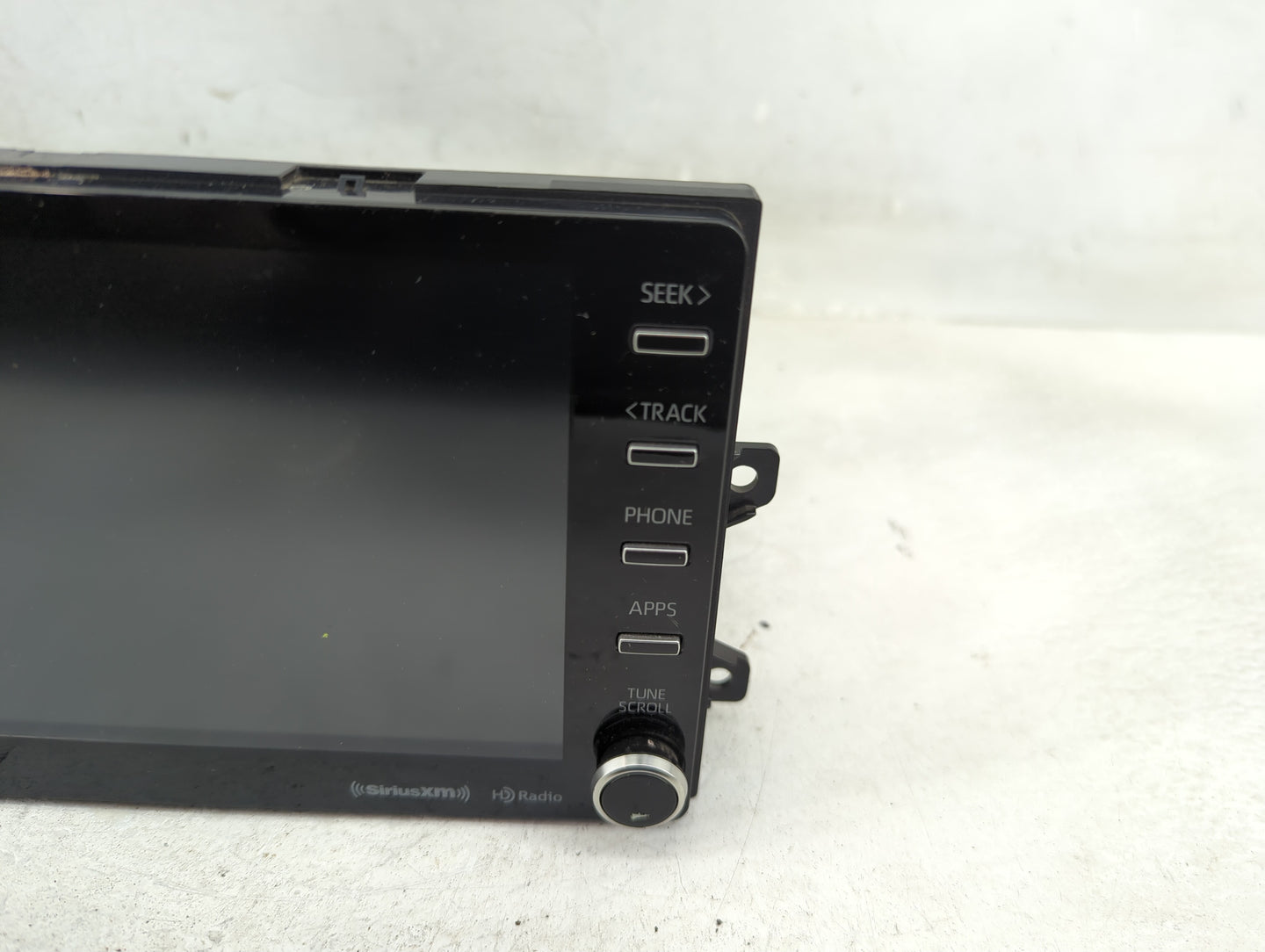 2020-2022 Toyota Highlander Radio AM FM Cd Player Receiver Replacement P/N:86140-0E340 Fits Fits 2020 2021 2022 OEM Used Aut
