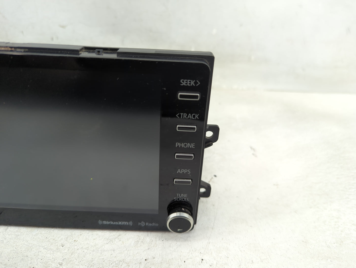 2020-2022 Toyota Highlander Radio AM FM Cd Player Receiver Replacement P/N:86140-0E340 Fits Fits 2020 2021 2022 OEM Used Aut