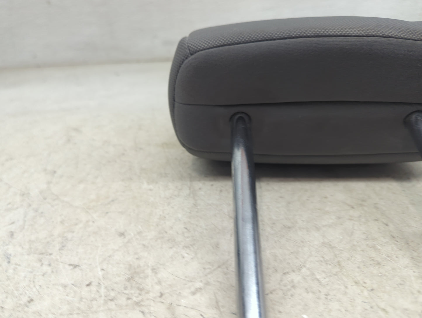 2020 Toyota Highlander Headrest Head Rest Front Driver Seat Dark Gray - Oemusedautoparts1.com