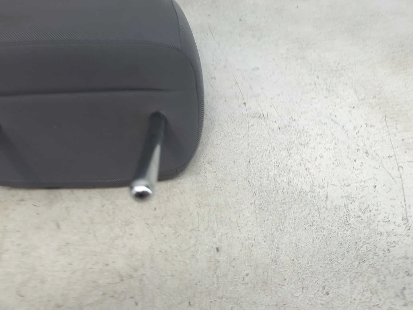 2020 Toyota Highlander Headrest Head Rest Front Driver Seat Dark Grey - Oemusedautoparts1.com