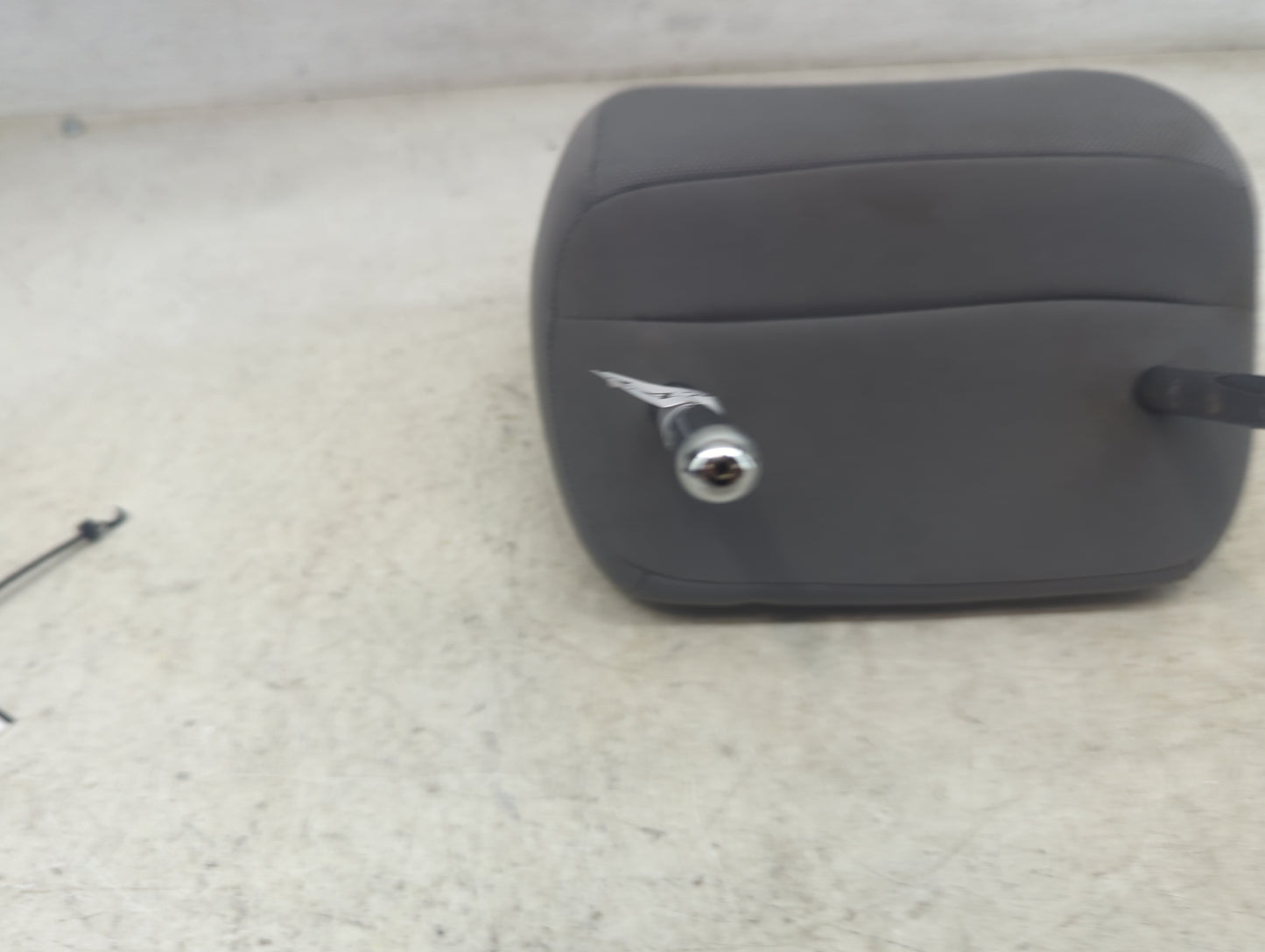 2020 Toyota Highlander Headrest Head Rest Front Driver Passenger Seat Fits OEM Used Auto Parts - Oemusedautoparts1.com