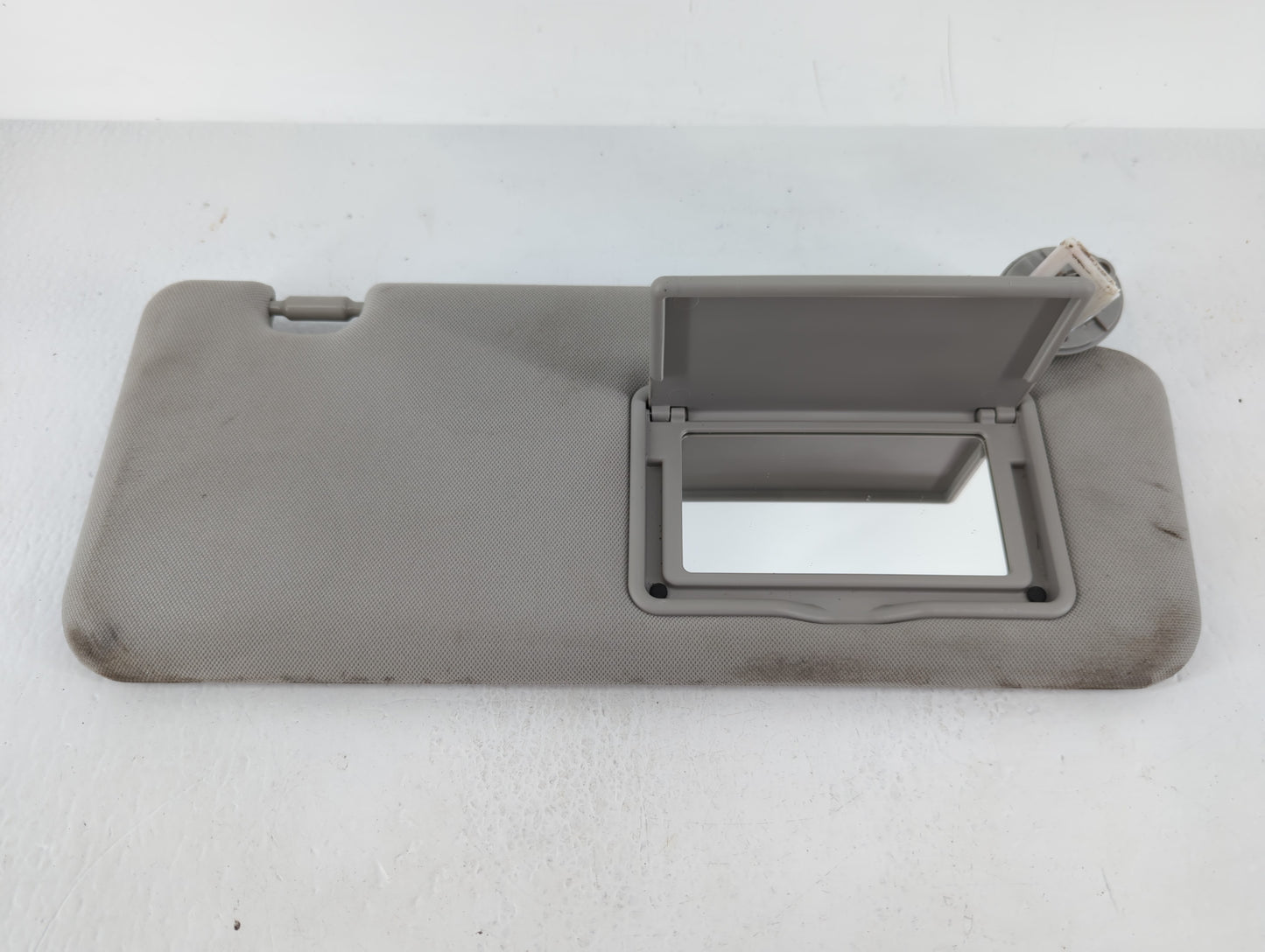 2020-2022 Toyota Highlander Sun Visor Shade Replacement Passenger Right Mirror Fits Fits 2020 2021 2022 OEM Used Auto Parts 