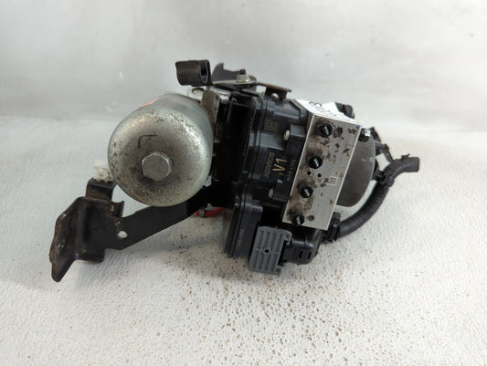 2016-2022 Toyota Prius ABS Pump Control Module Replacement P/N:113040-41030 44510-47070 Fits OEM Used Auto Parts - Oemusedau