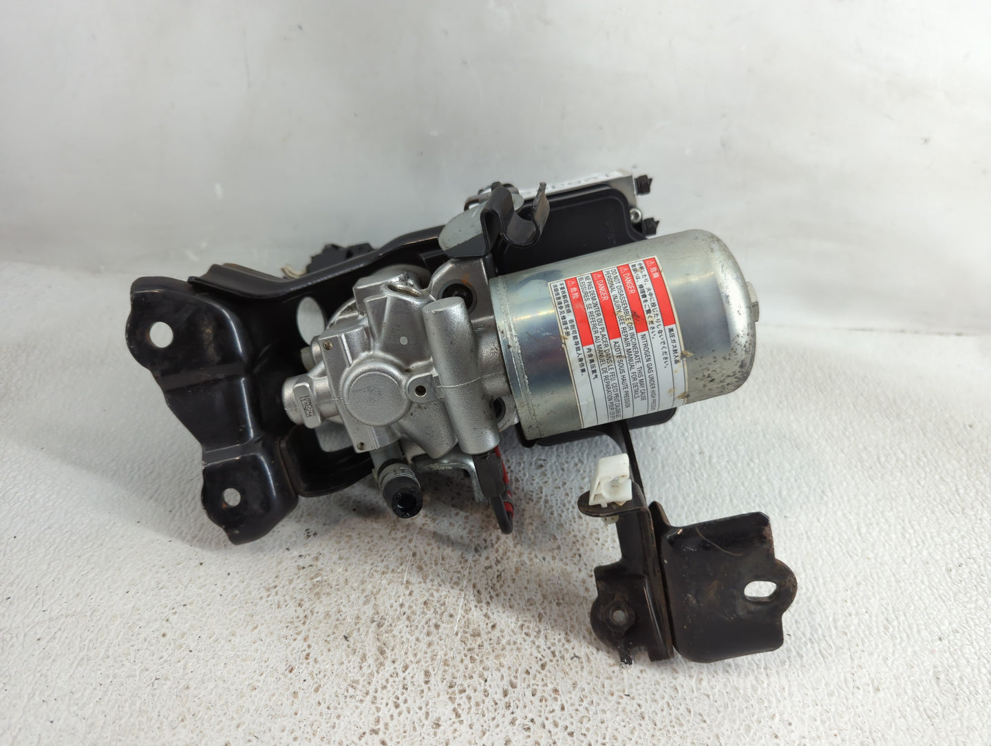 2016-2022 Toyota Prius ABS Pump Control Module Replacement P/N:113040-41030 44510-47070 Fits OEM Used Auto Parts - Oemusedau