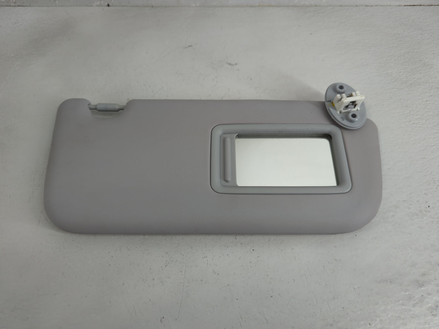 2019-2022 Toyota Prius Sun Visor Shade Replacement Passenger Right Mirror Fits Fits 2019 2020 2021 2022 OEM Used Auto Parts 