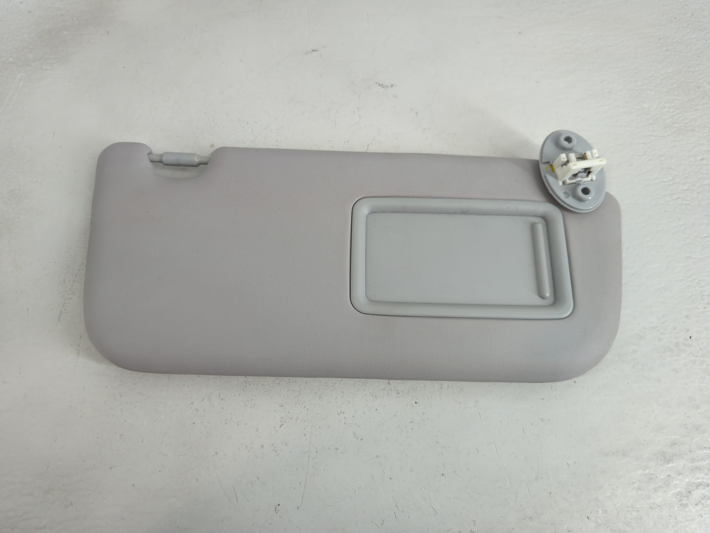 2019-2022 Toyota Prius Sun Visor Shade Replacement Passenger Right Mirror Fits Fits 2019 2020 2021 2022 OEM Used Auto Parts 