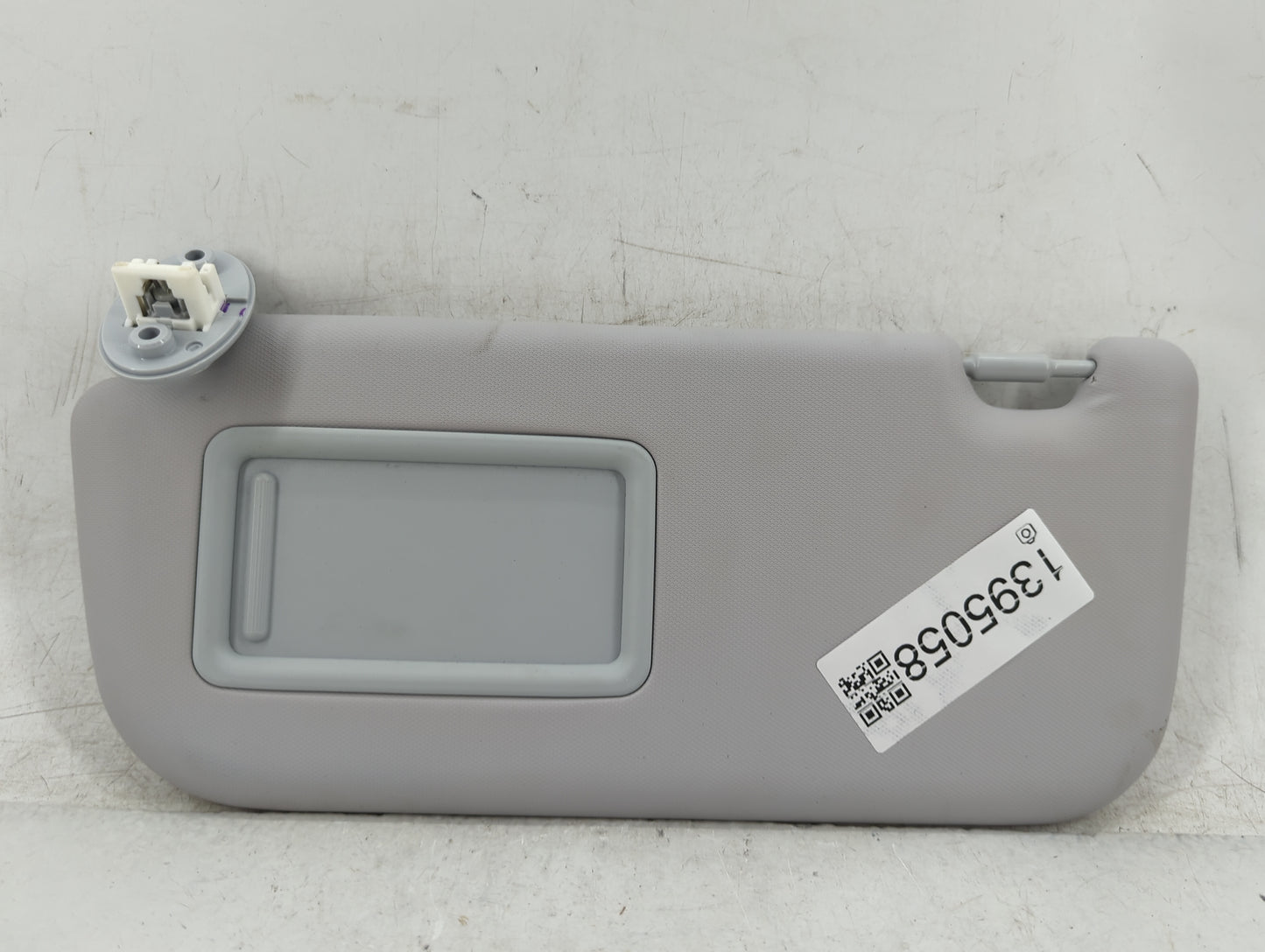 2016-2021 Toyota Prius Sun Visor Shade Replacement Driver Left Mirror Fits Fits 2016 2017 2018 2019 2020 2021 OEM Used Auto 