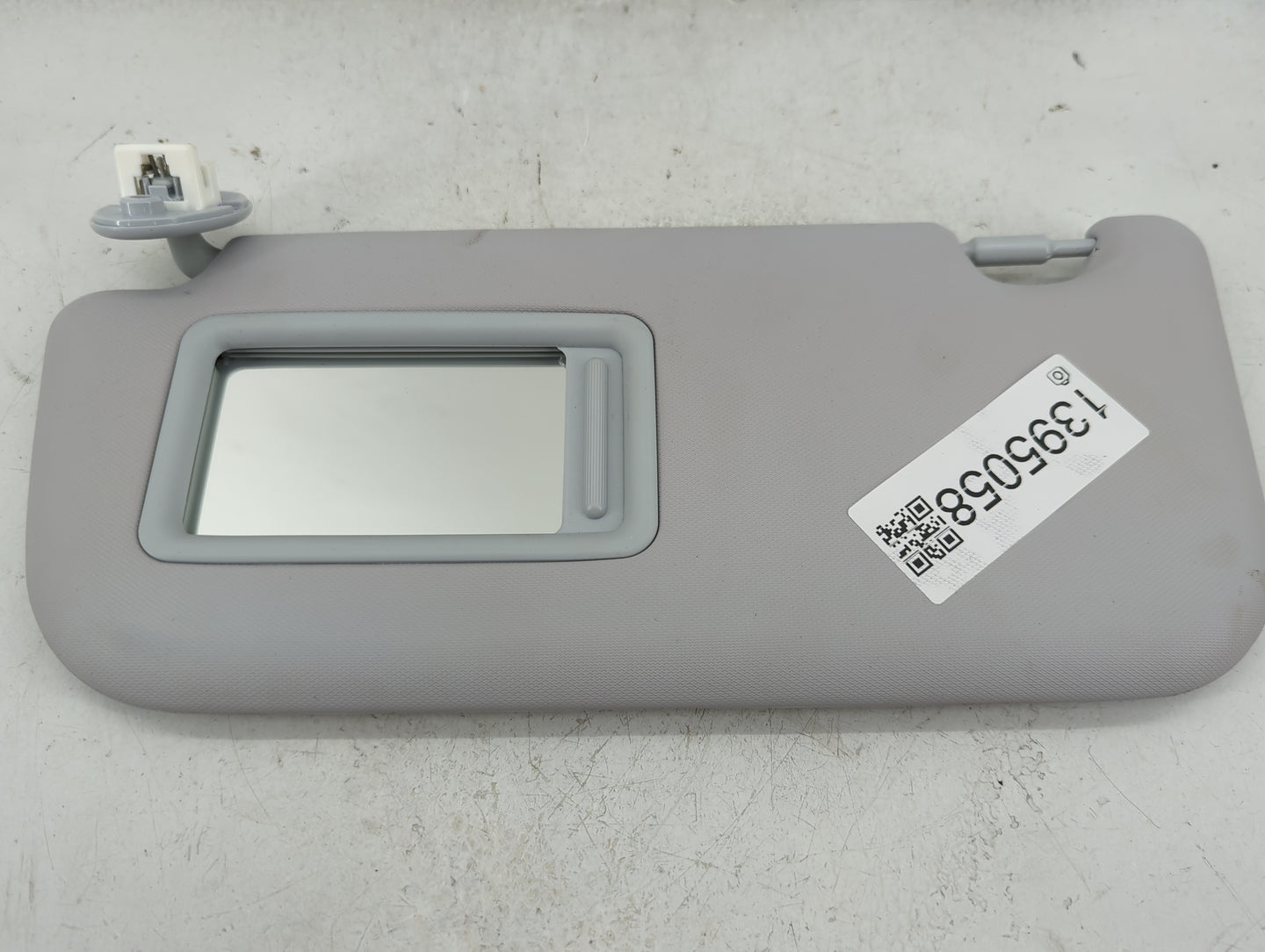 2016-2021 Toyota Prius Sun Visor Shade Replacement Driver Left Mirror Fits Fits 2016 2017 2018 2019 2020 2021 OEM Used Auto 