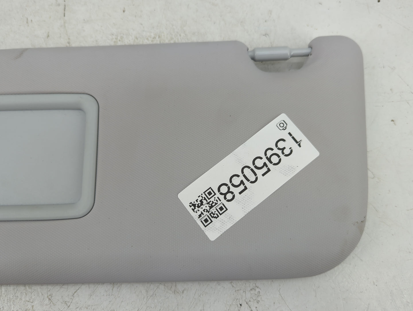 2016-2021 Toyota Prius Sun Visor Shade Replacement Driver Left Mirror Fits Fits 2016 2017 2018 2019 2020 2021 OEM Used Auto 