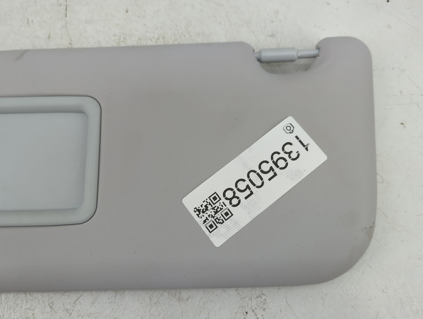 2016-2021 Toyota Prius Sun Visor Shade Replacement Driver Left Mirror Fits Fits 2016 2017 2018 2019 2020 2021 OEM Used Auto 