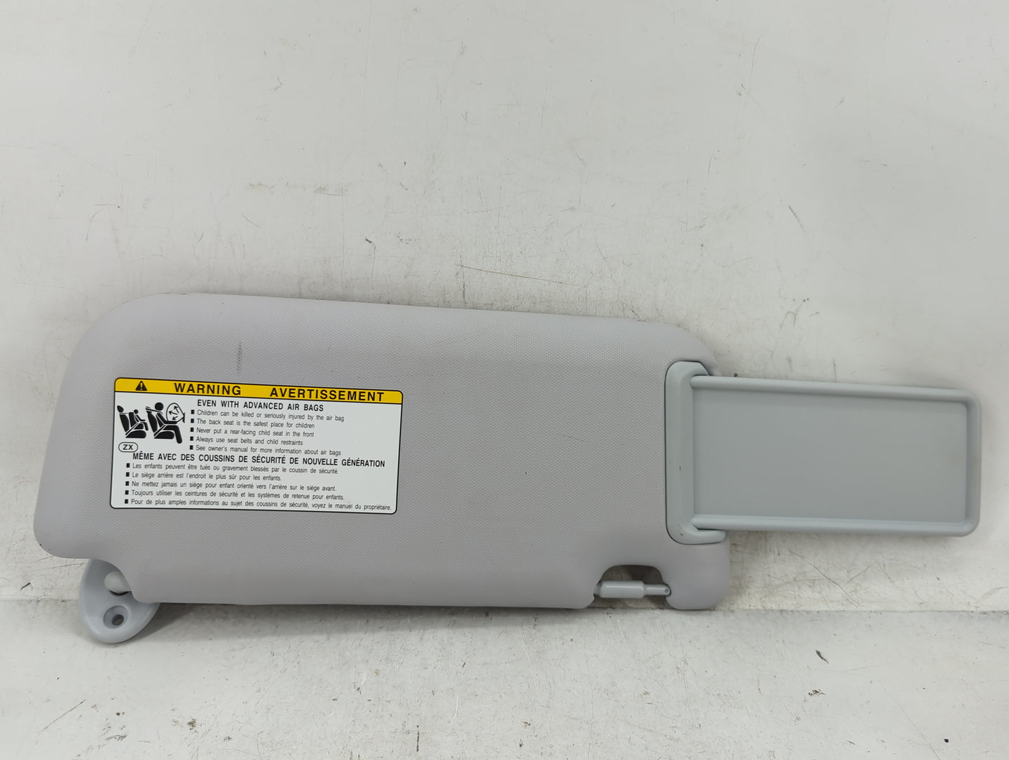 2016-2021 Toyota Prius Sun Visor Shade Replacement Driver Left Mirror Fits Fits 2016 2017 2018 2019 2020 2021 OEM Used Auto 