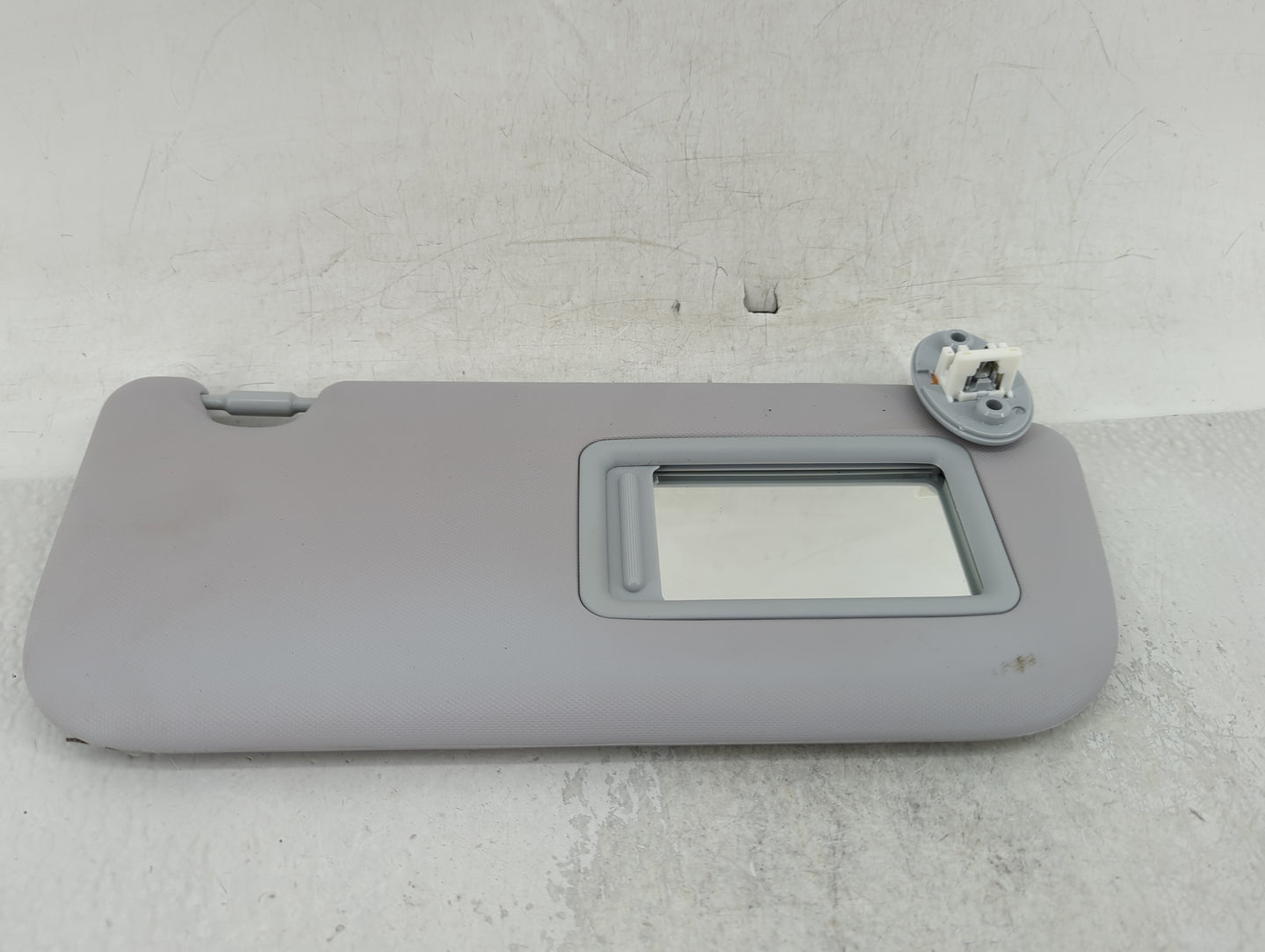 2016-2021 Toyota Prius Sun Visor Shade Replacement Passenger Right Mirror Fits Fits 2016 2017 2018 2019 2020 2021 OEM Used A