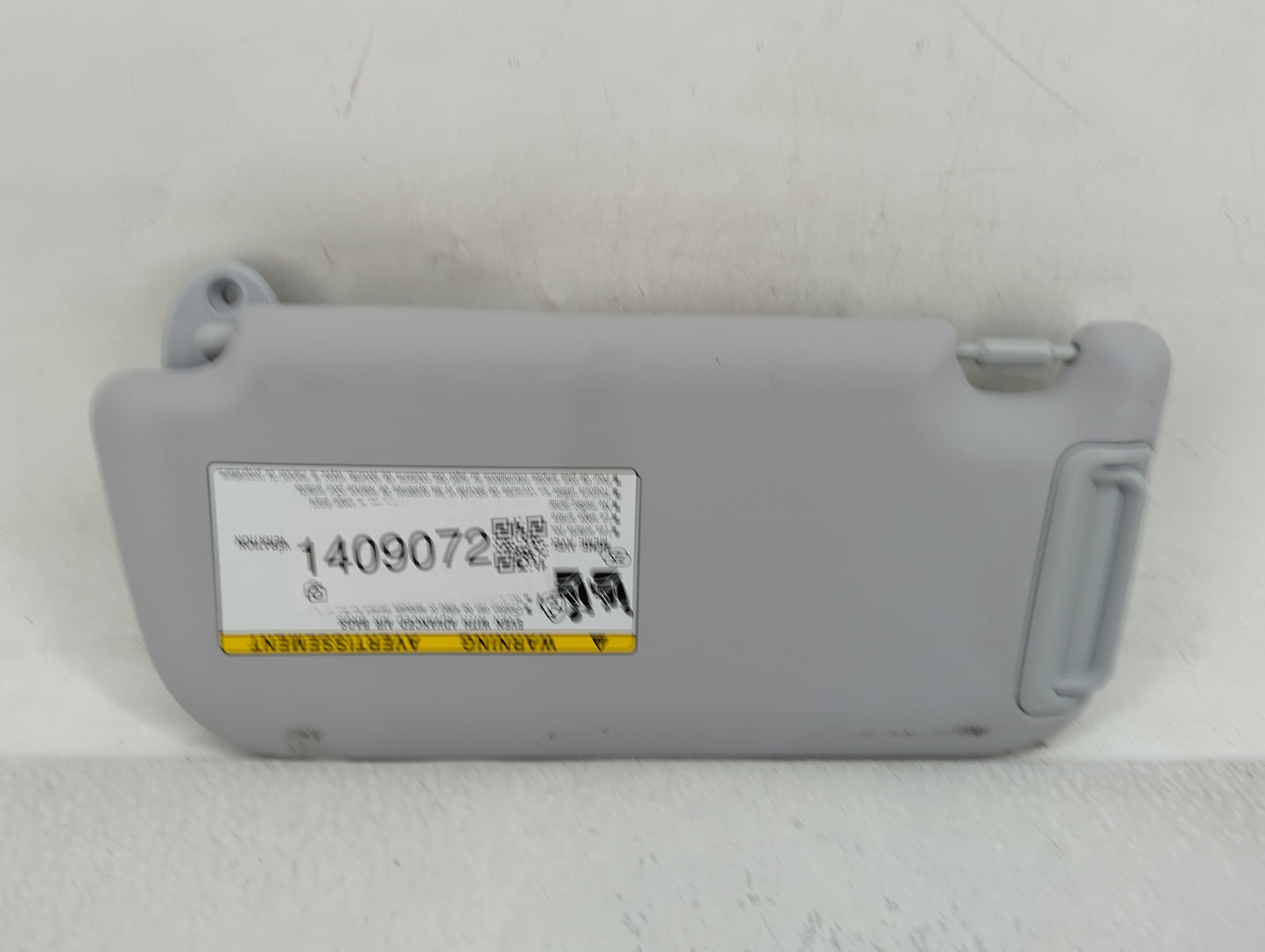 2016-2021 Toyota Prius Sun Visor Shade Replacement Passenger Right Mirror Fits Fits 2016 2017 2018 2019 2020 2021 OEM Used A
