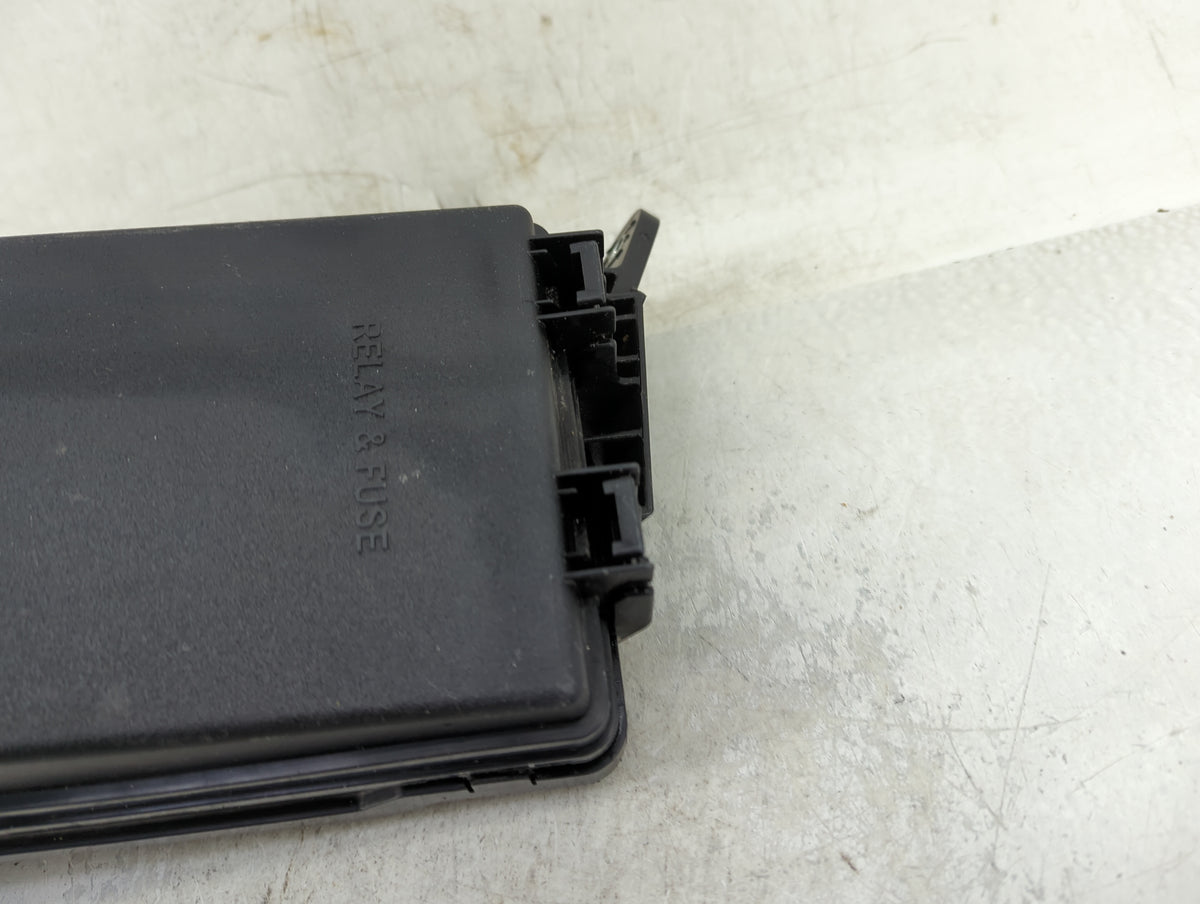 2017-2022 Toyota Prius Fusebox Fuse Box Panel Relay Module Fits Fits 2017 2018 2019 2020 2021 2022 OEM Used Auto Parts - Oem