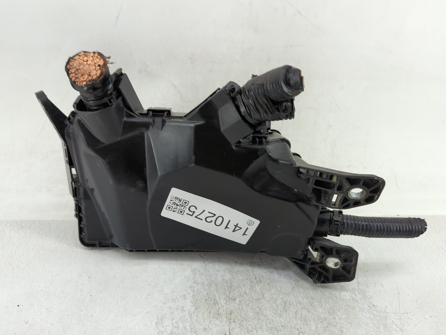 2017-2022 Toyota Prius Fusebox Fuse Box Panel Relay Module Fits Fits 2017 2018 2019 2020 2021 2022 OEM Used Auto Parts - Oem