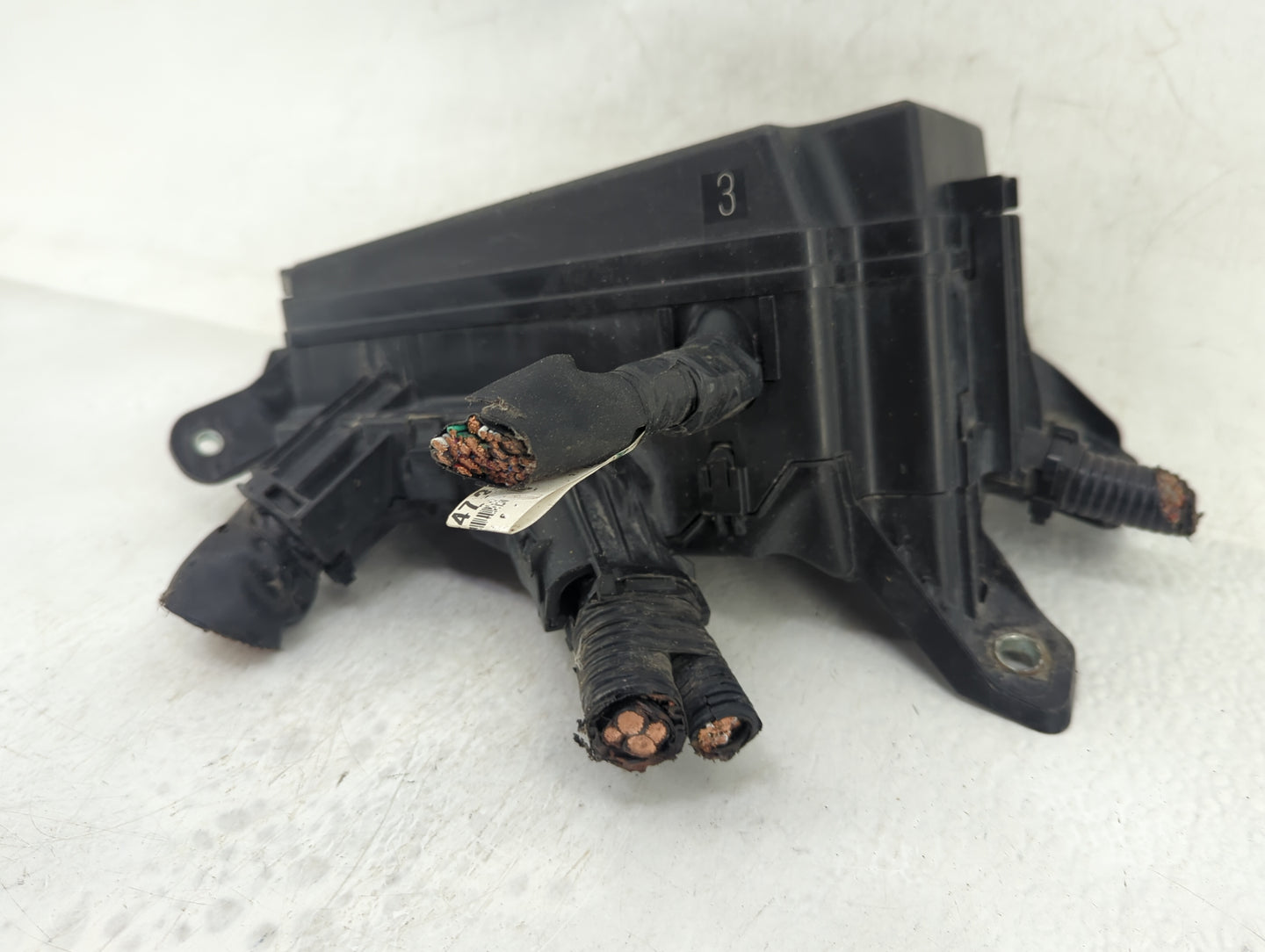 2017-2022 Toyota Prius Fusebox Fuse Box Panel Relay Module Fits Fits 2017 2018 2019 2020 2021 2022 OEM Used Auto Parts - Oem