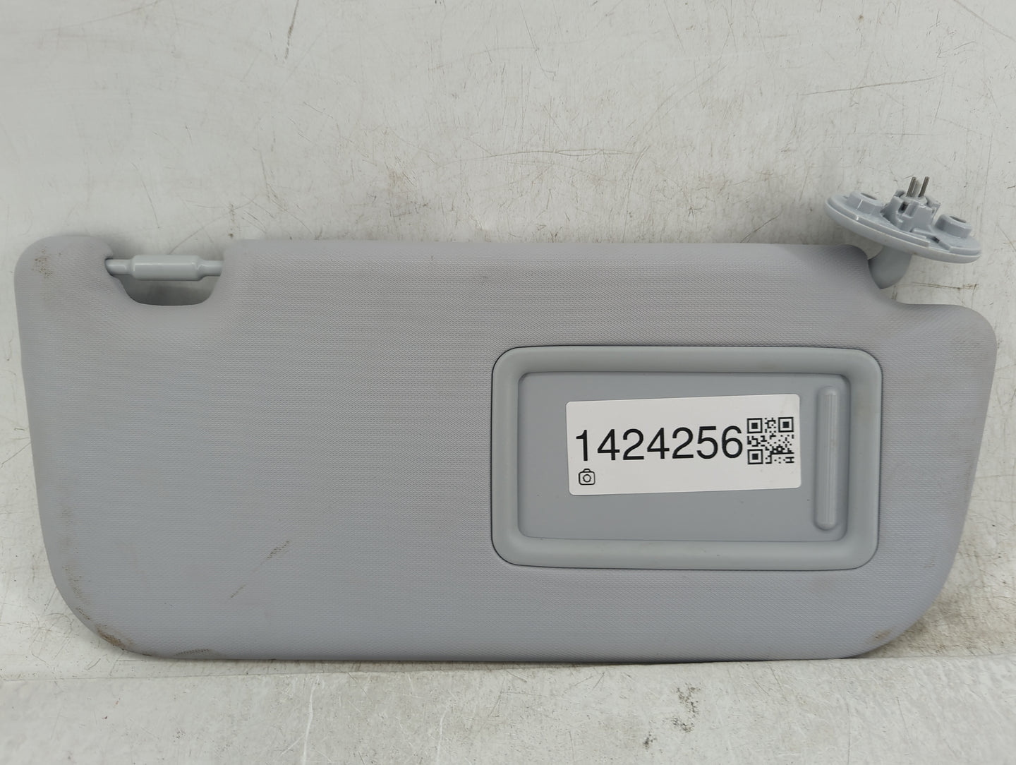 2016-2021 Toyota Prius Sun Visor Shade Replacement Passenger Right Mirror Fits Fits 2016 2017 2018 2019 2020 2021 OEM Used A