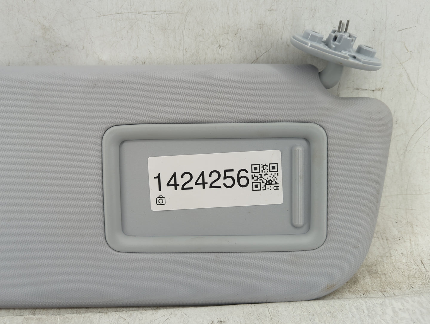 2016-2021 Toyota Prius Sun Visor Shade Replacement Passenger Right Mirror Fits Fits 2016 2017 2018 2019 2020 2021 OEM Used A