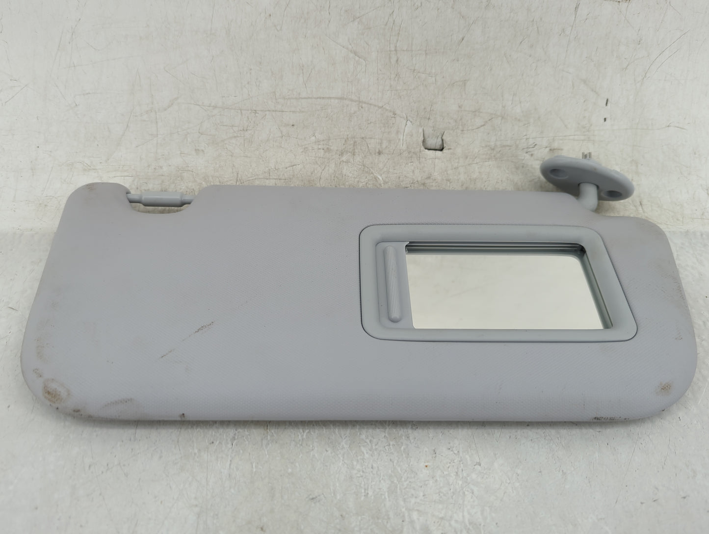 2016-2021 Toyota Prius Sun Visor Shade Replacement Passenger Right Mirror Fits Fits 2016 2017 2018 2019 2020 2021 OEM Used A