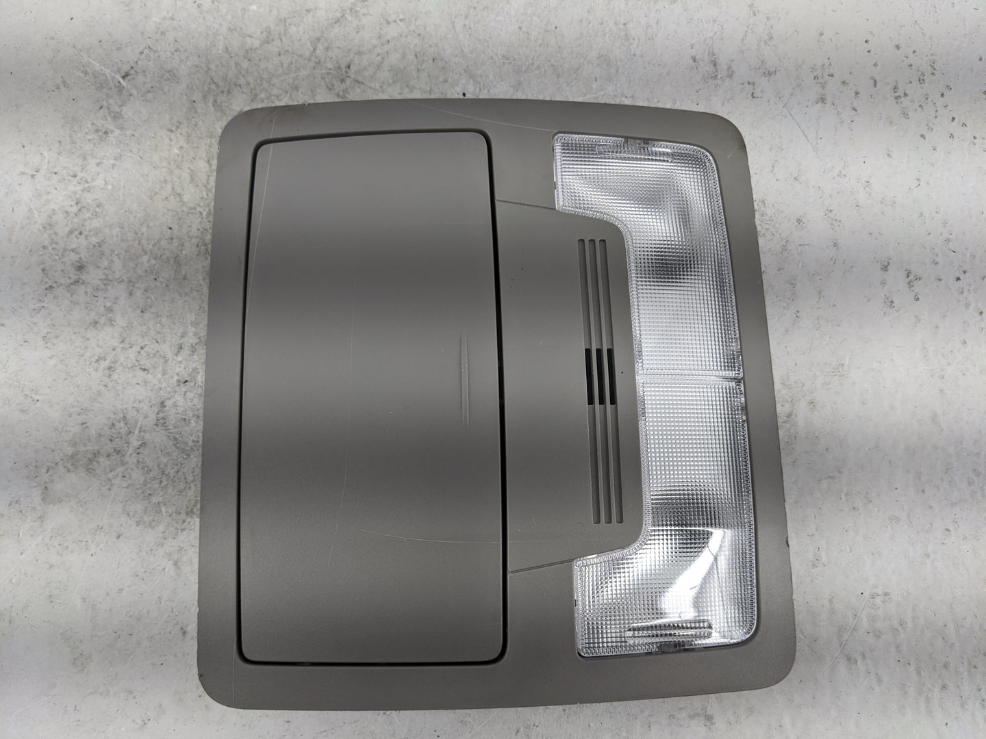 2020 Toyota Prius Overhead Roof Console Gray 1483138 - Oemusedautoparts1.com