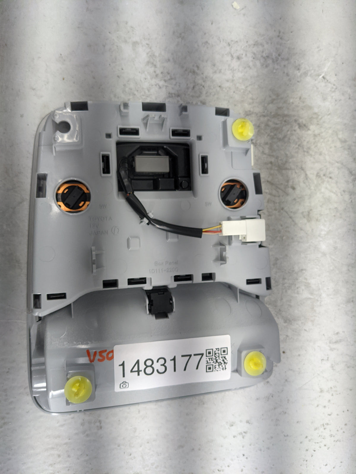 2020 Toyota Prius Overhead Roof Console Gray - Oemusedautoparts1.com