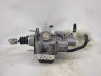 2016-2018 Toyota Prius Power Brake Booster Oem - Oemusedautoparts1.com
