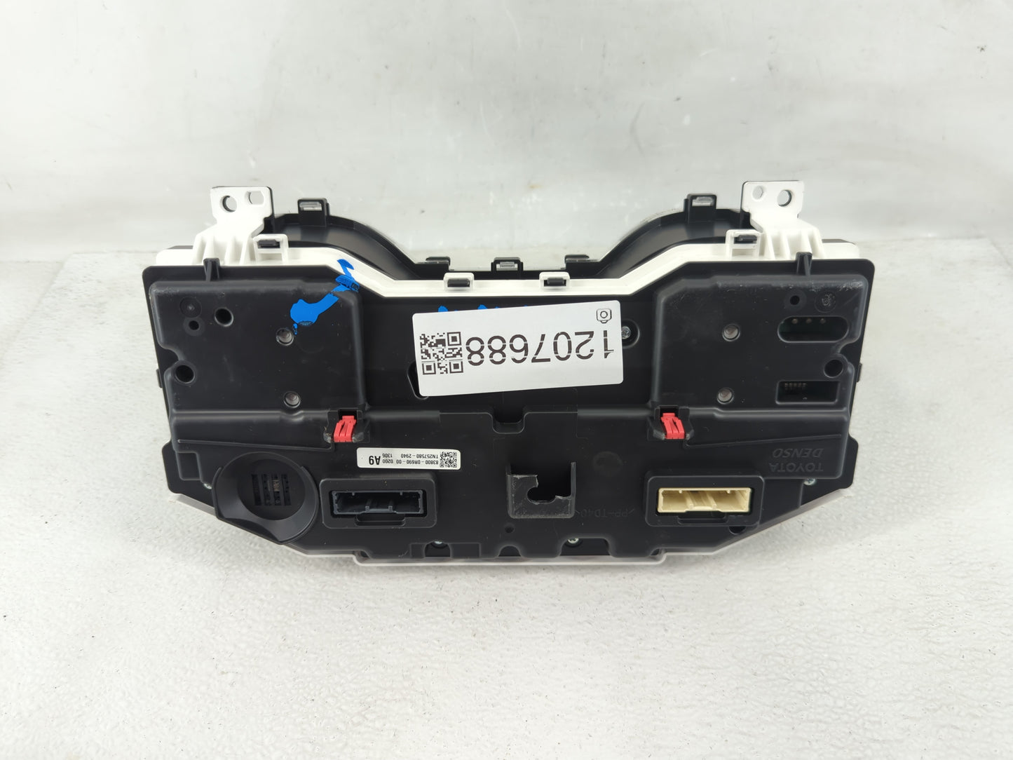 2019-2020 Toyota Rav4 Instrument Cluster Speedometer Gauges P/N:83800-0R690-00 Fits Fits 2019 2020 OEM Used Auto Parts - Oem