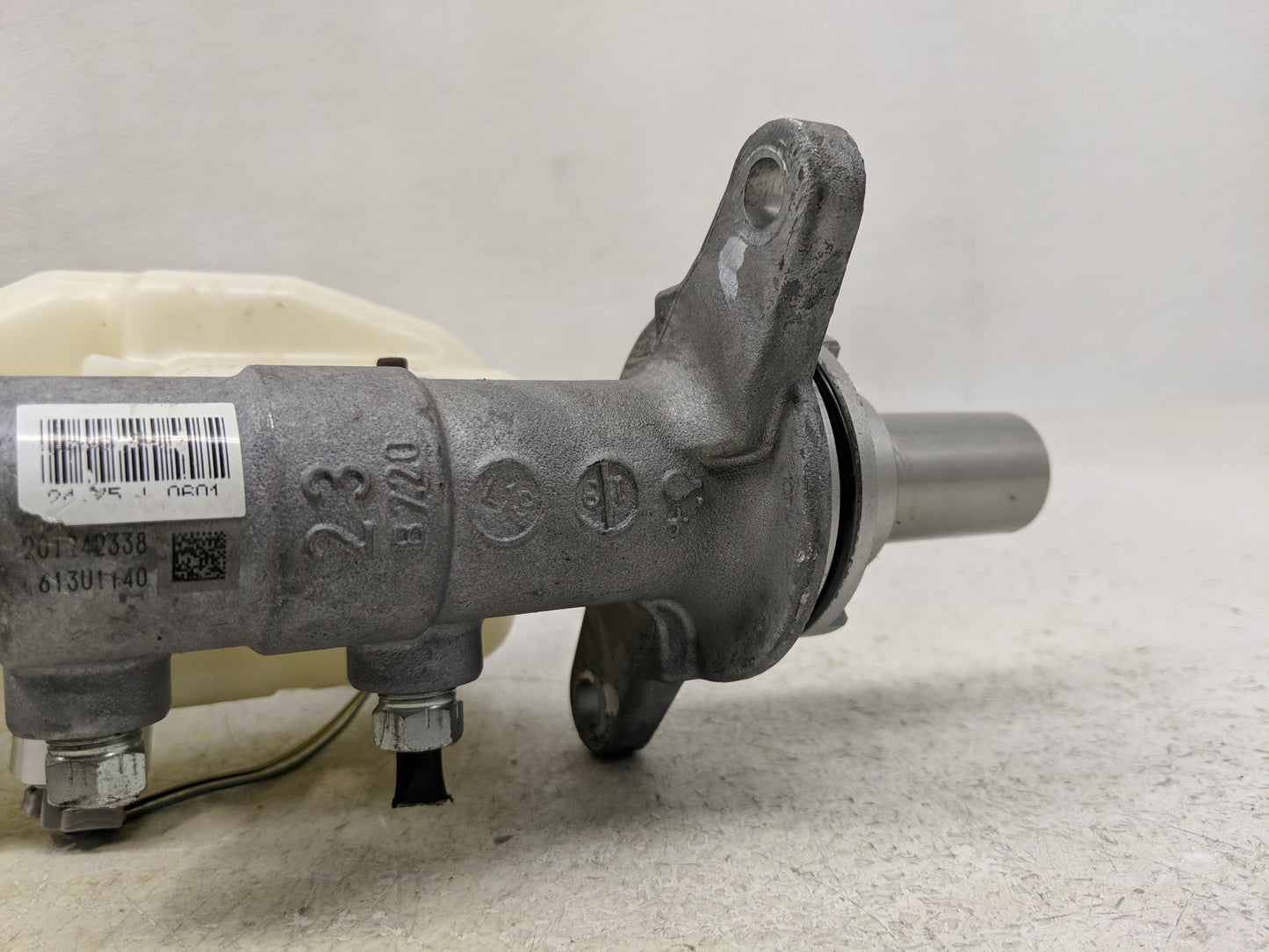 2019-2022 Toyota Rav4 Brake Master Cylinder - Oemusedautoparts1.com