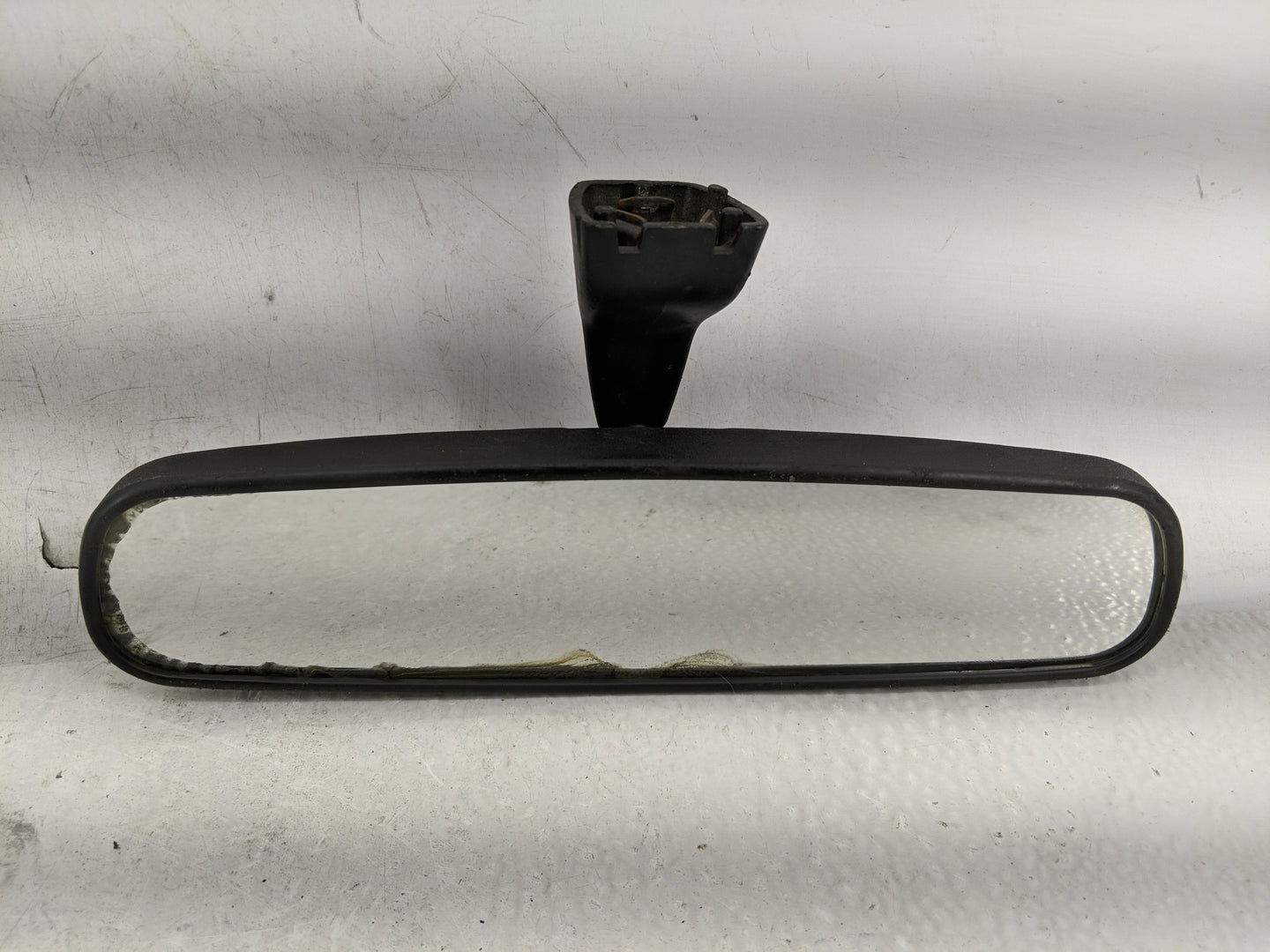 2016-2022 Toyota Rav4 Interior Rear View Mirror Replacement OEM P/N:E11025617 E11015617 Fits OEM Used Auto Parts - Oemusedau