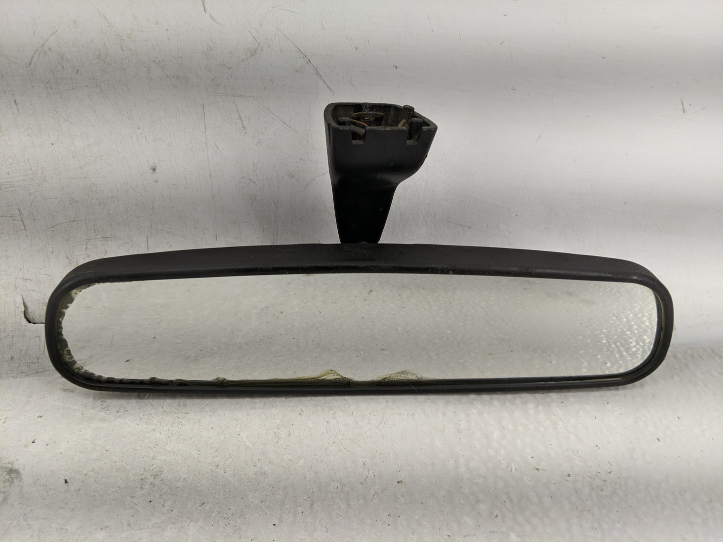 2016-2022 Toyota Rav4 Interior Rear View Mirror Replacement OEM P/N:E11025617 E11015617 Fits OEM Used Auto Parts - Oemusedau