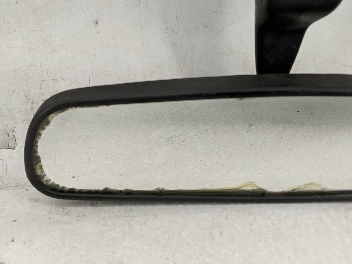 2016-2022 Toyota Rav4 Interior Rear View Mirror Replacement OEM P/N:E11025617 E11015617 Fits OEM Used Auto Parts - Oemusedau