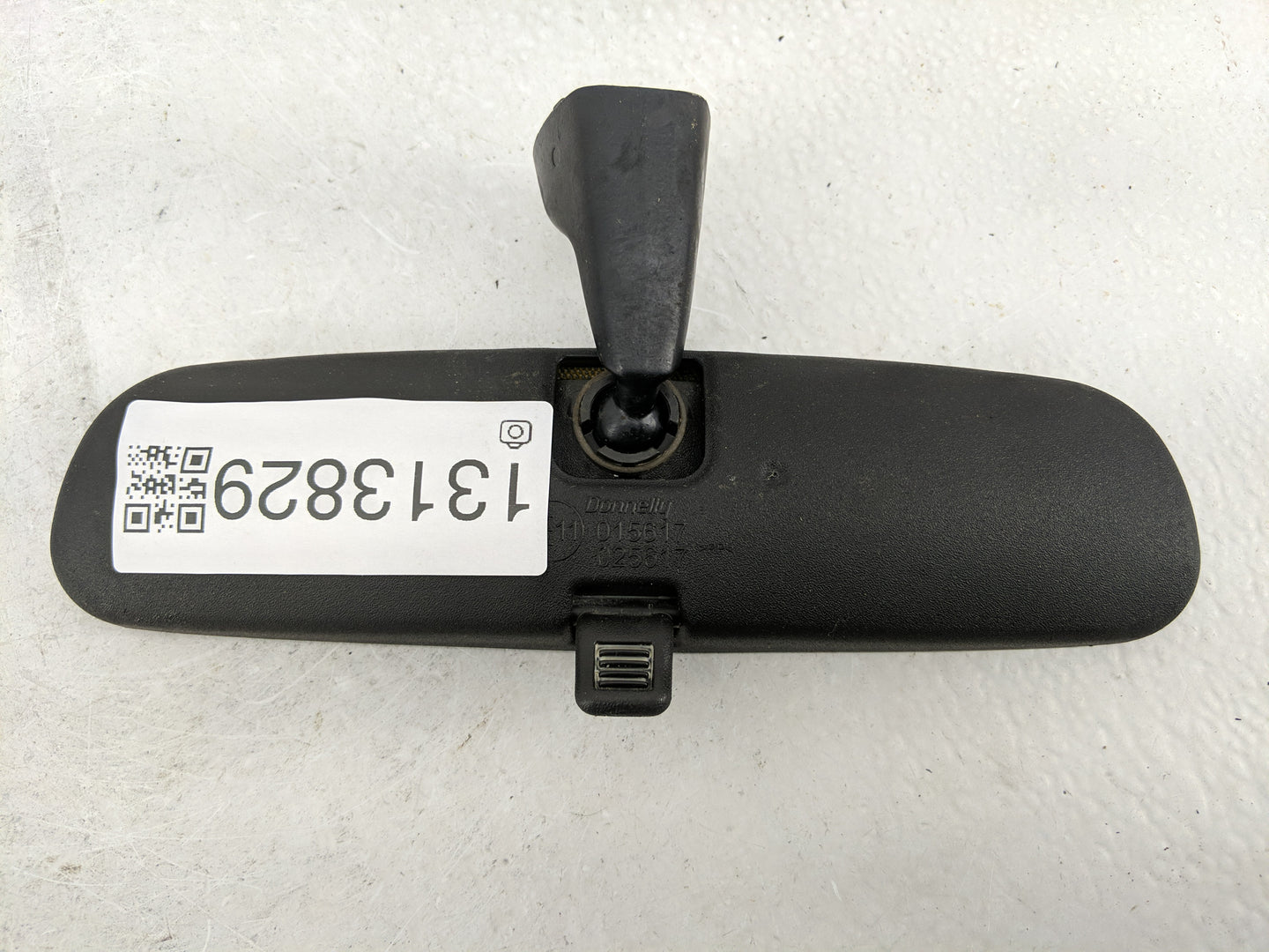 2016-2022 Toyota Rav4 Interior Rear View Mirror Replacement OEM P/N:E11025617 E11015617 Fits OEM Used Auto Parts - Oemusedau