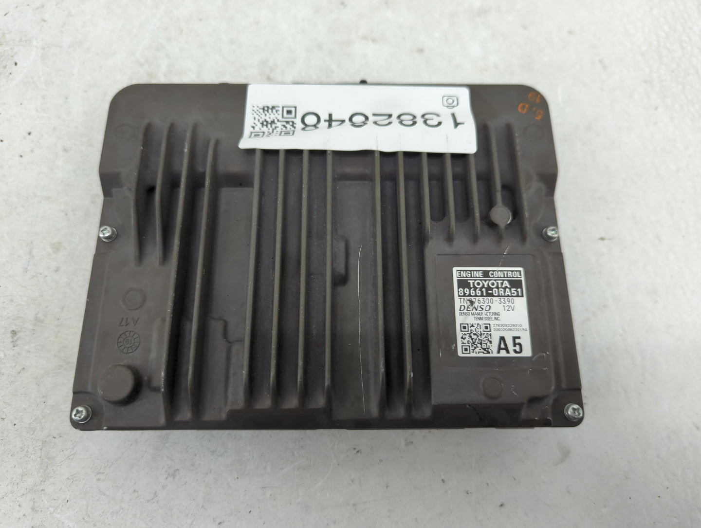 2019-2021 Toyota Rav4 PCM Engine Control Computer ECU ECM PCU OEM P/N:89661-0RA51 Fits Fits 2019 2020 2021 OEM Used Auto Par