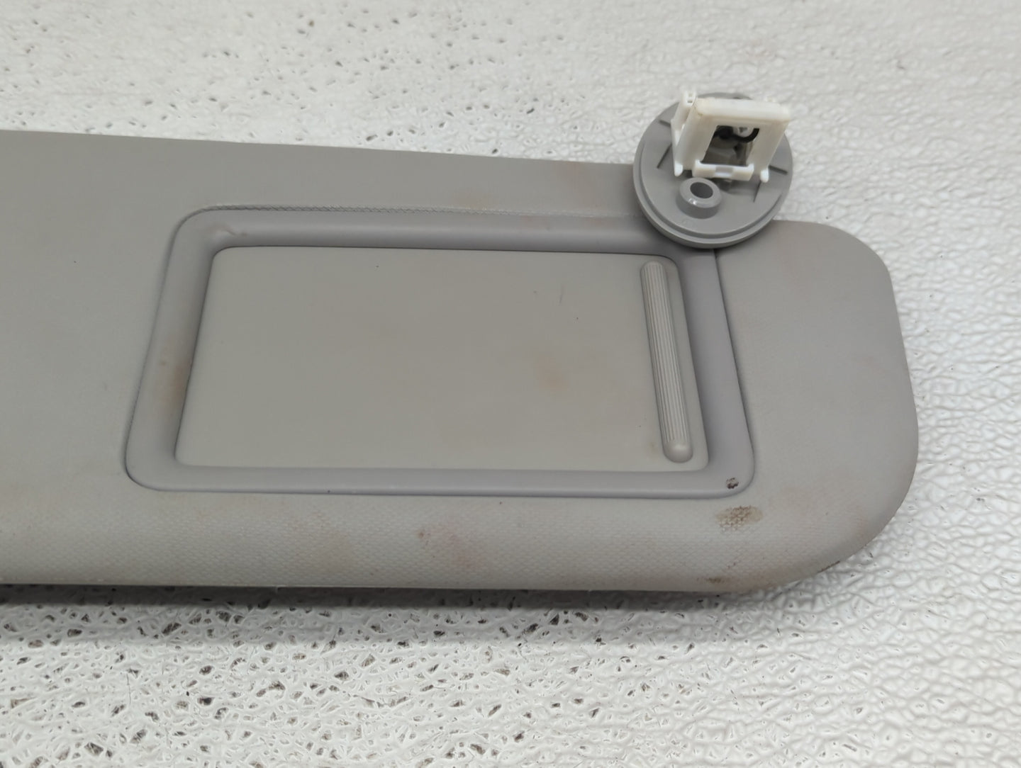 2019-2022 Toyota Rav4 Sun Visor Shade Replacement Passenger Right Mirror Fits Fits 2019 2020 2021 2022 OEM Used Auto Parts -